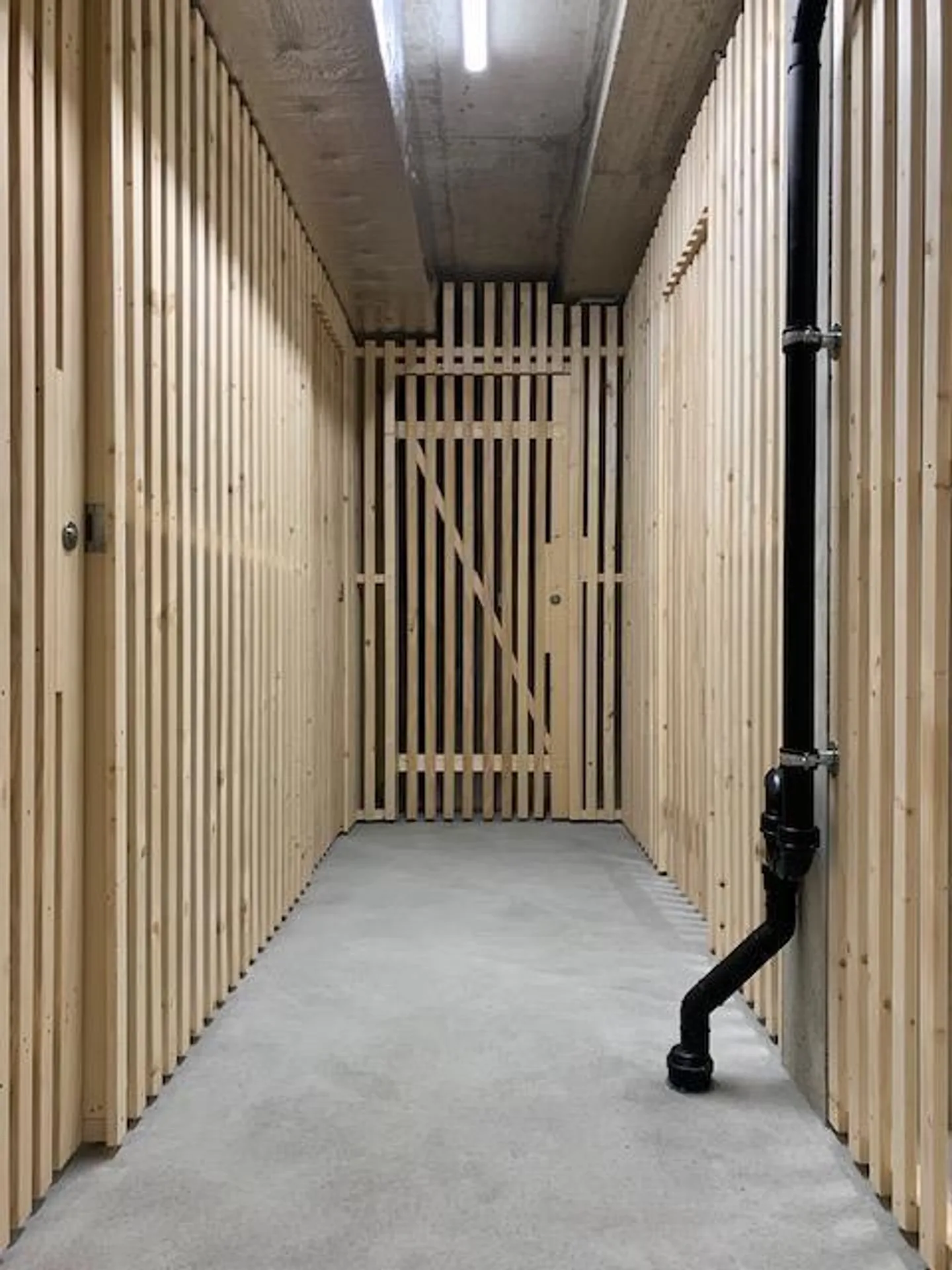 Appartamento luminoso e moderno di 5,5 stanze con loggia a Gümligen! - Foto 10 di 12