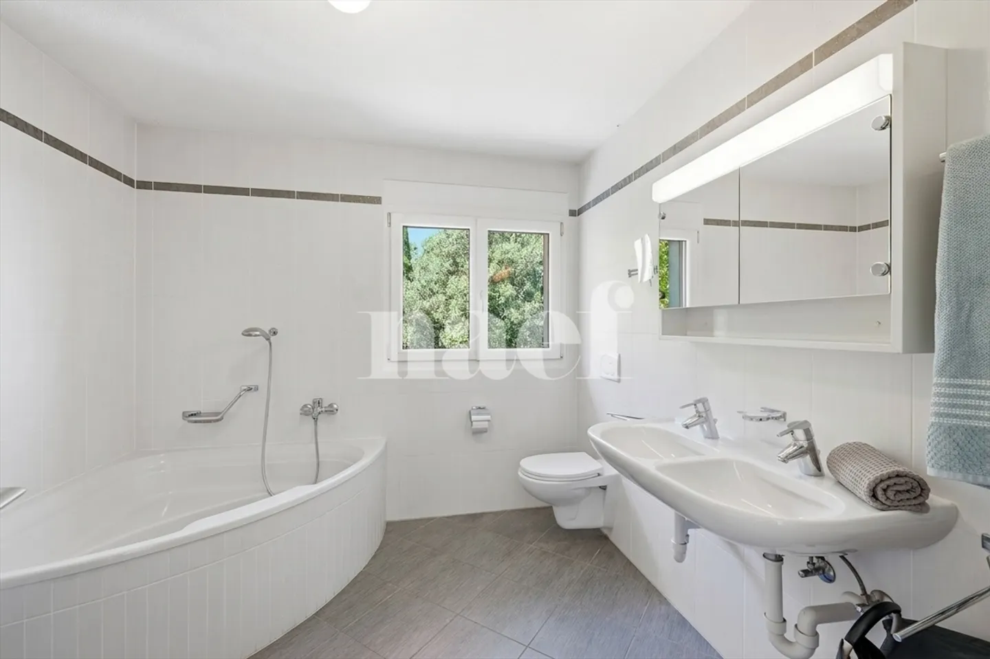 Beautiful detached house with 5 bedrooms in Founex - Photo 7 of 8