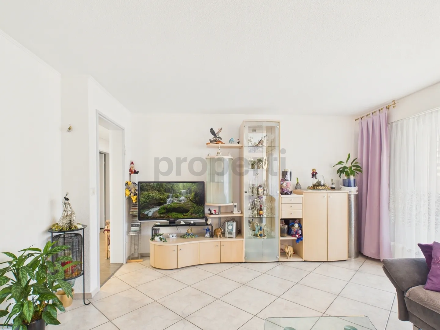 Appartement Charmant avec Vue sur Montagne - Photo 5 sur 13