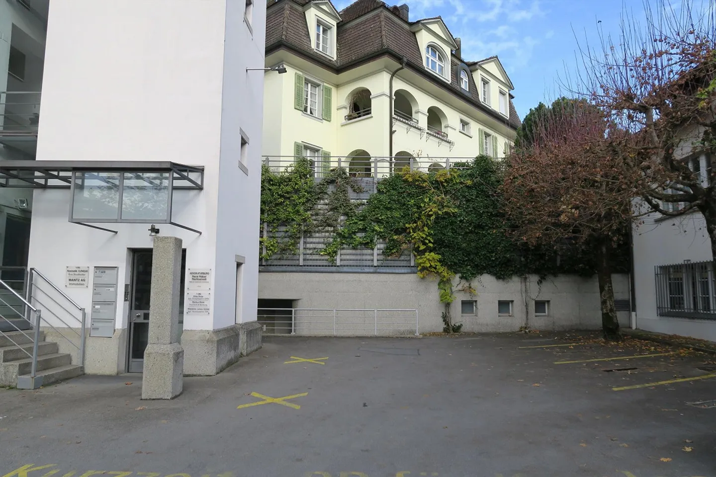 Spazio commerciale in posizione centrale a Küssnacht am Rigi - Foto 3 di 10