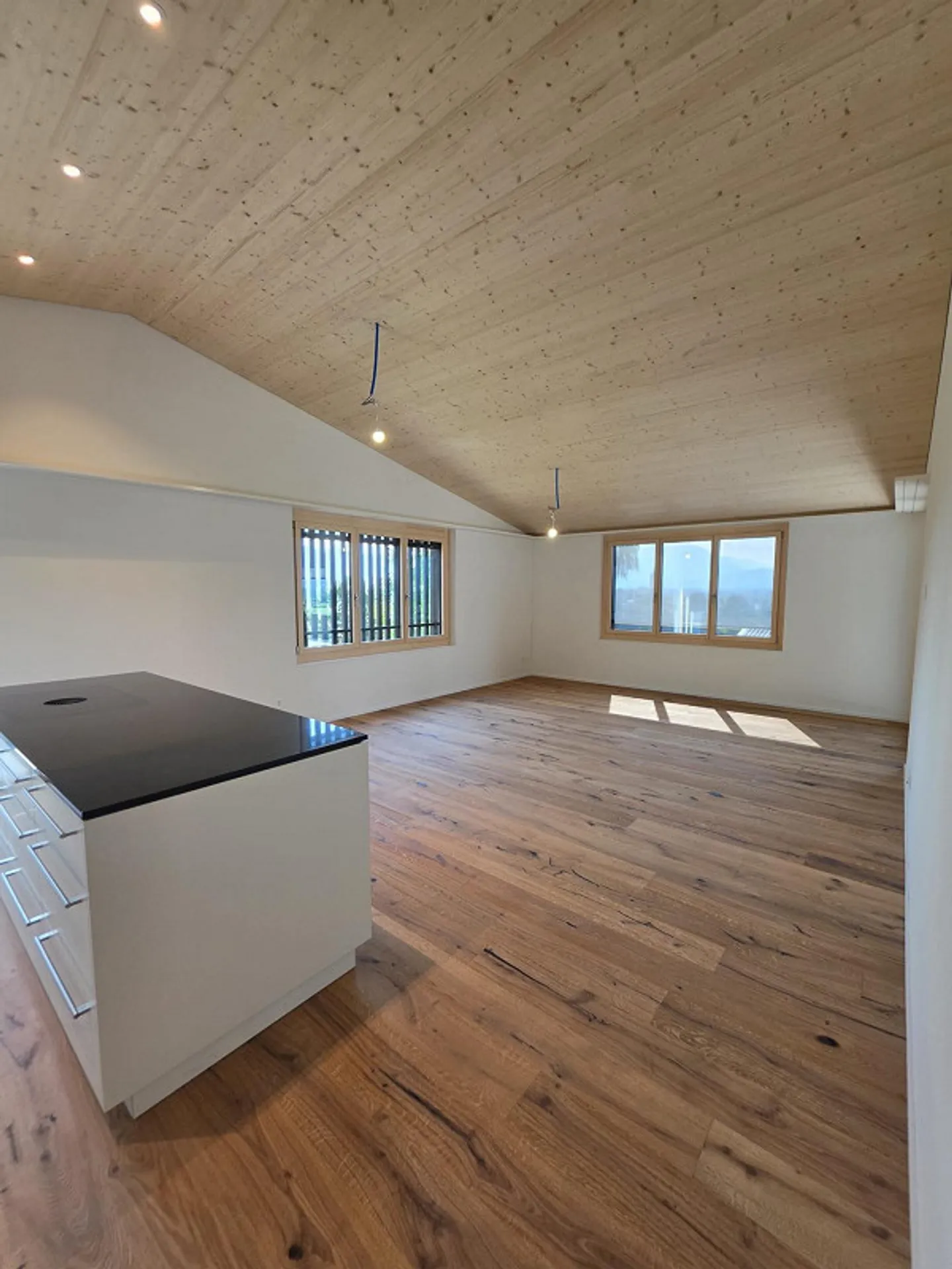 Exklusives Apartment mit Panoramaaussicht - Foto 2 von 18