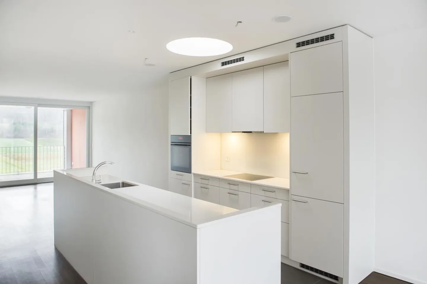 Vie urbaine dans un endroit naturel - Photo 2 sur 7