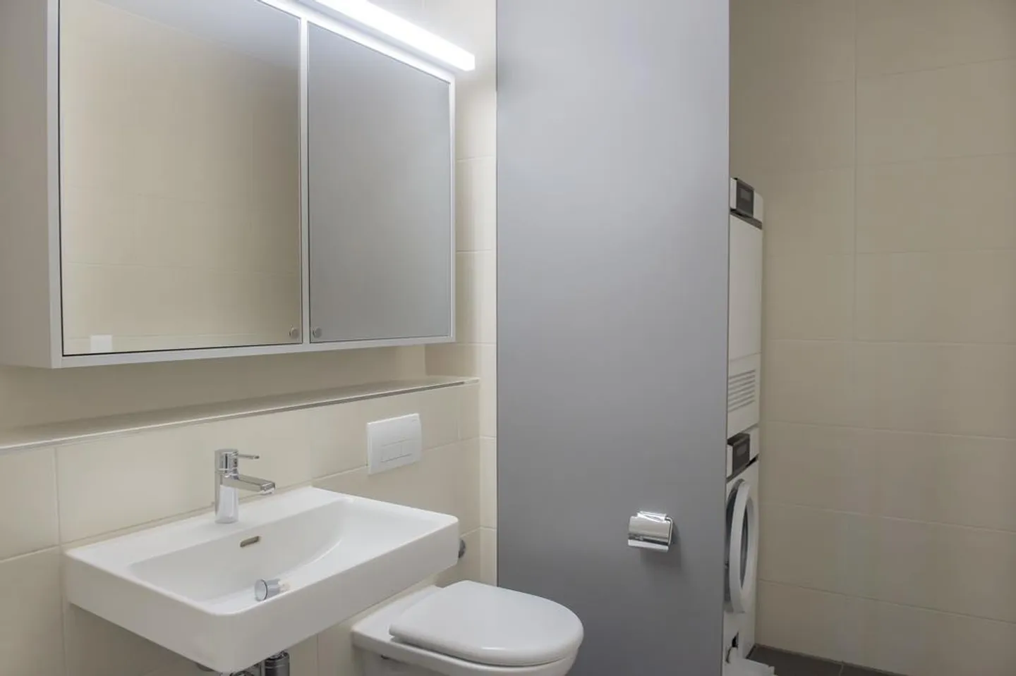 Vie urbaine dans un endroit naturel - Photo 6 sur 7