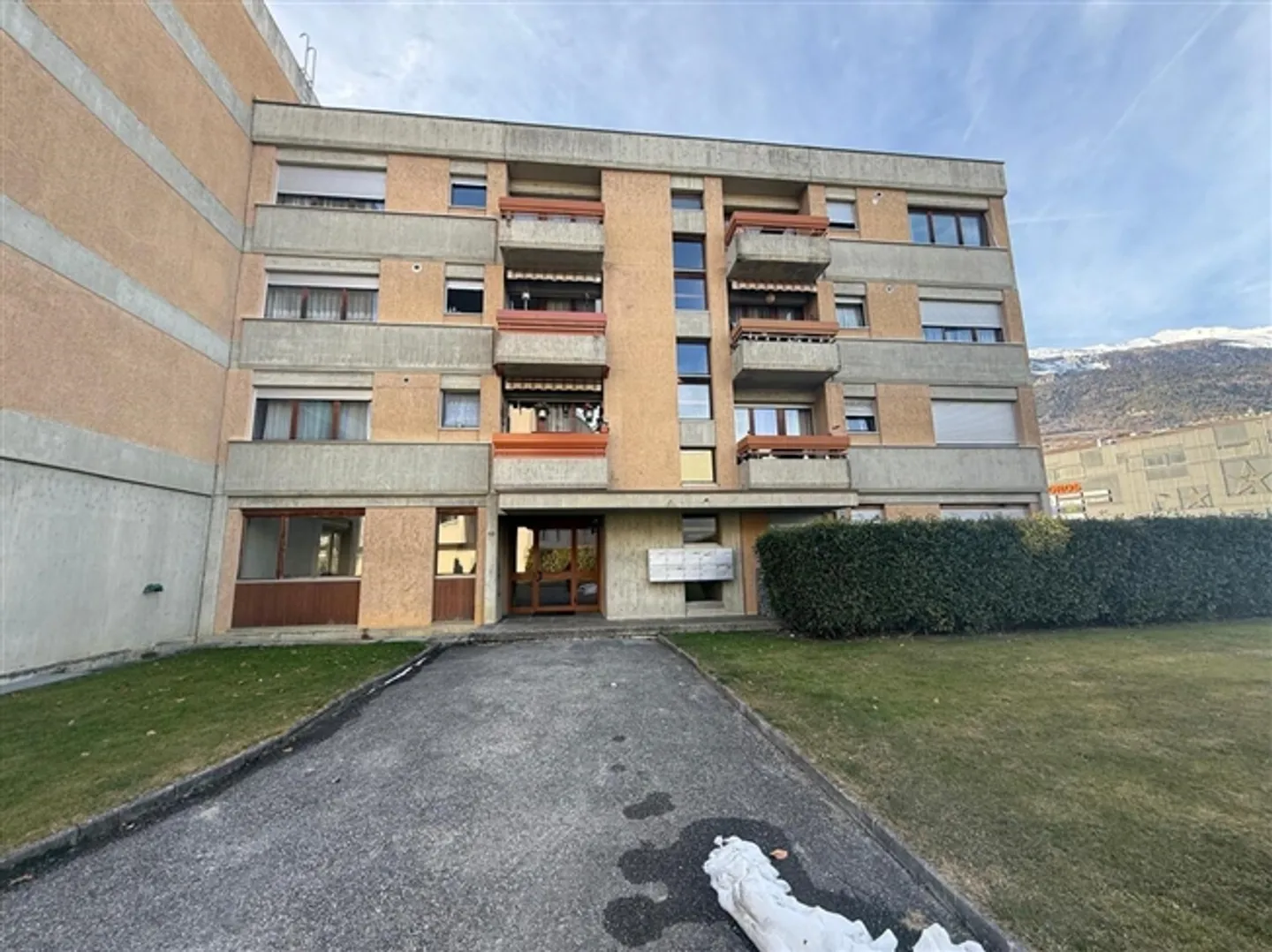 Studio 1,5 pièces avec terrasse à Conthey - Photo 1 sur 4