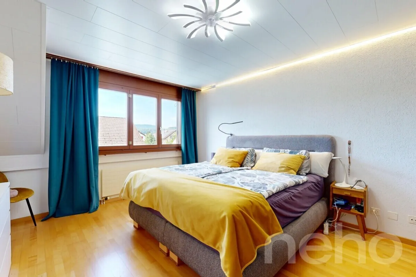 Maison rénovée de 6 pièces avec véranda et système photovoltaïque - Photo 5 sur 12