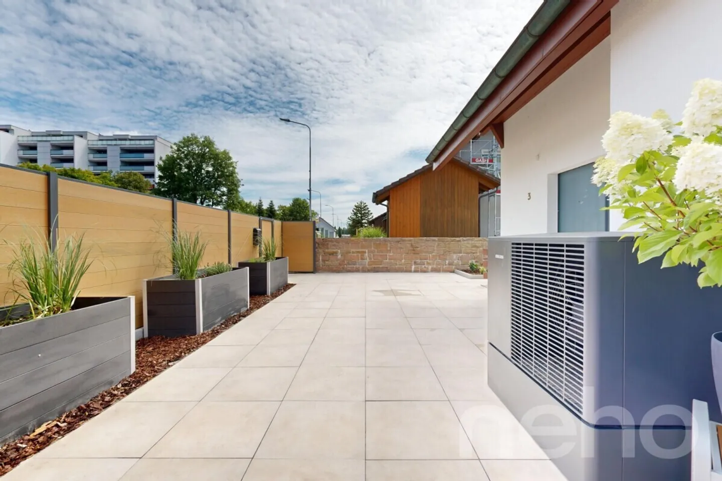 Maison rénovée de 6 pièces avec véranda et système photovoltaïque - Photo 12 sur 12