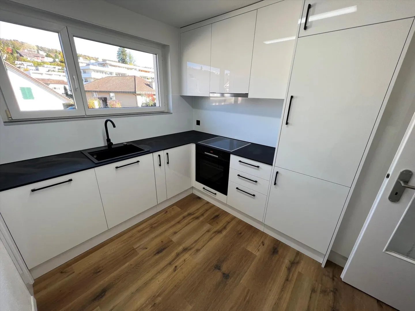 Geräumige 4.5-Zimmer Wohnung - Foto 3 von 7