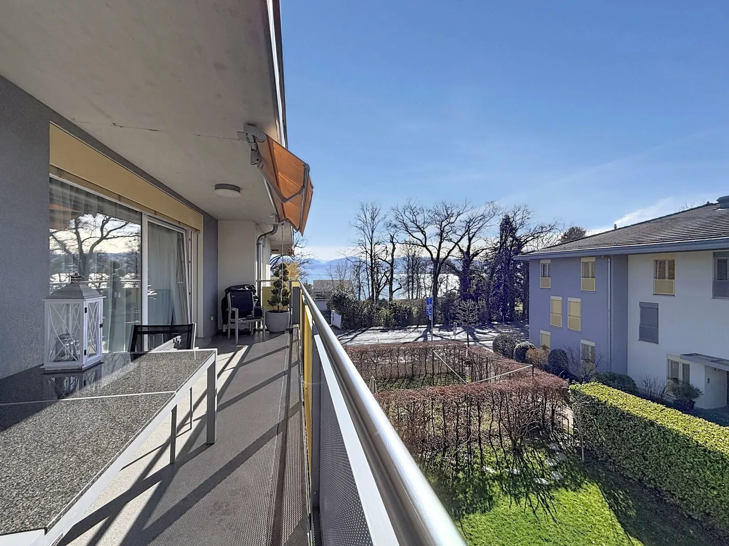 Elegant Attic Apartment in Saint-Prex - Photo 1 of 13