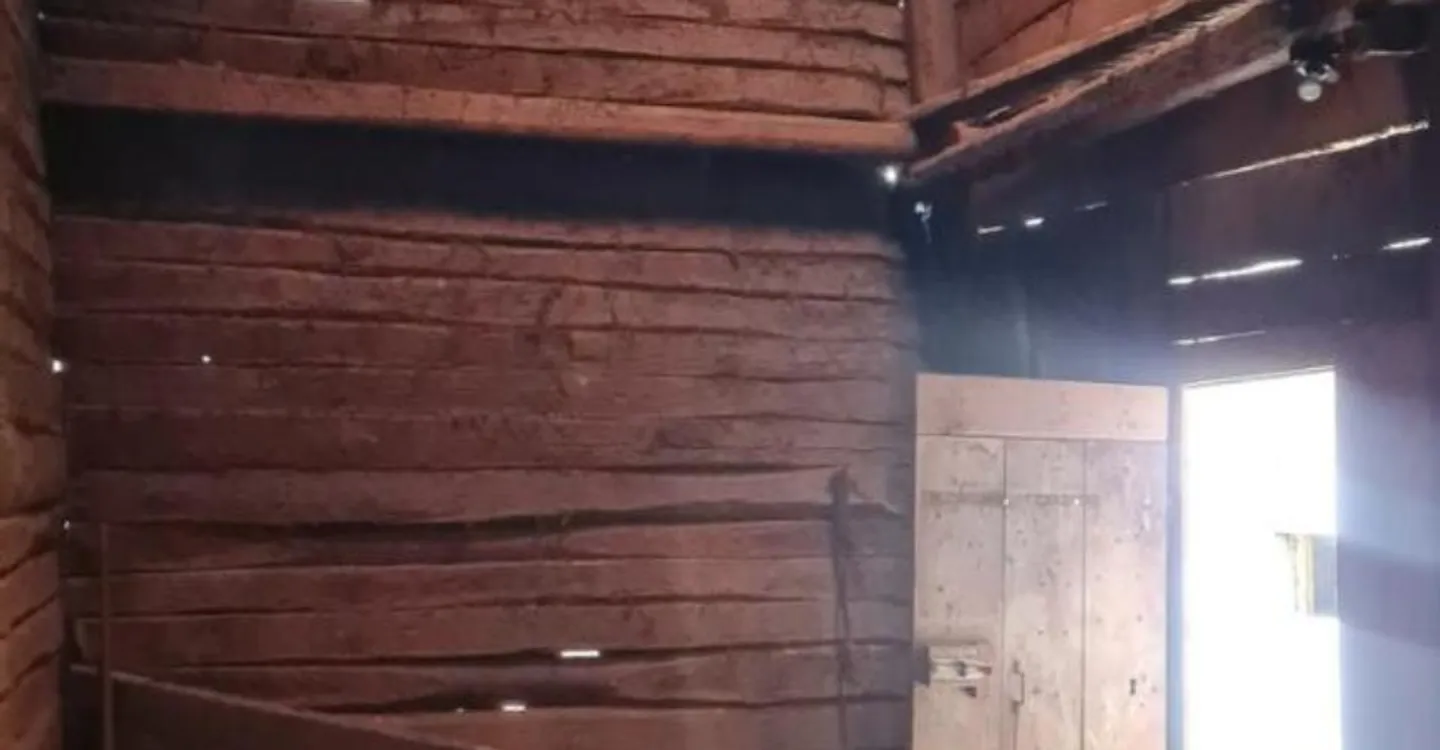 Una stalla da ristrutturare nel cuore del villaggio di Sembrancher - Foto 11 di 13