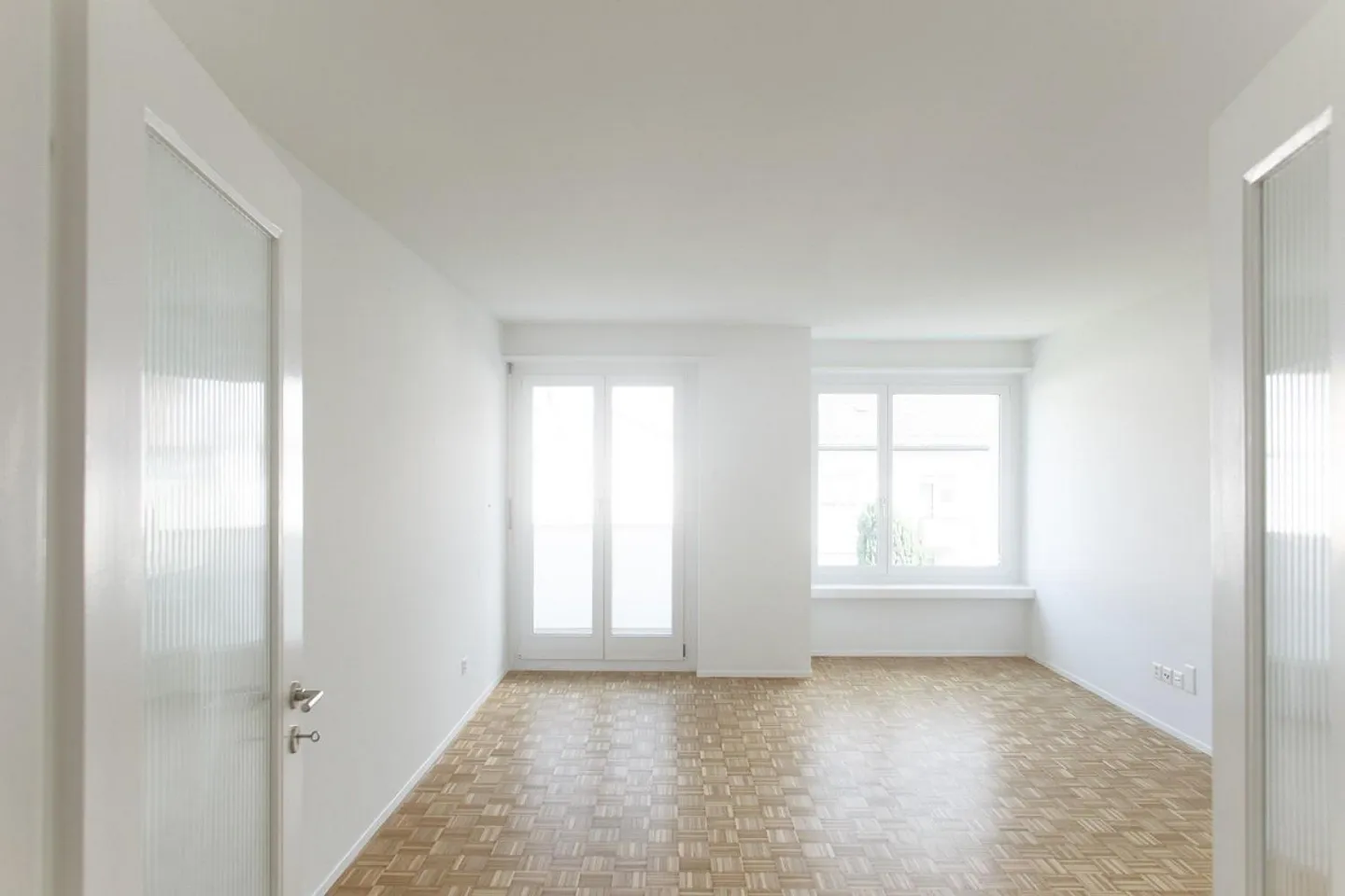 Renovated apartment in a quiet location - Photo 3 of 9