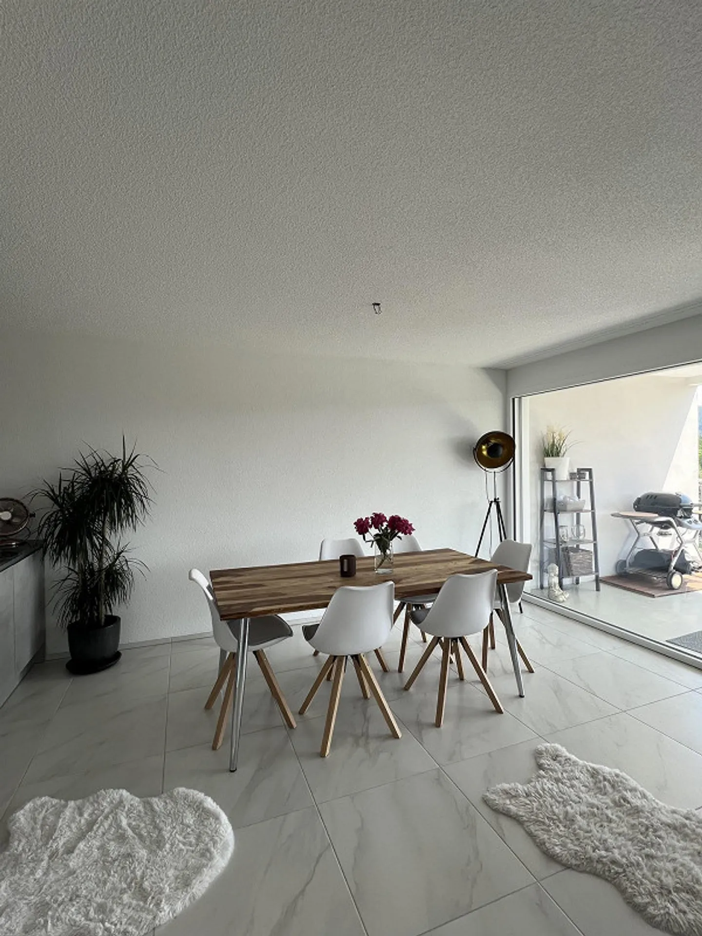 Wunderschöne 2,5 Zimmer Wohnung in Winznau per 01.12.2025 - Foto 4 von 10