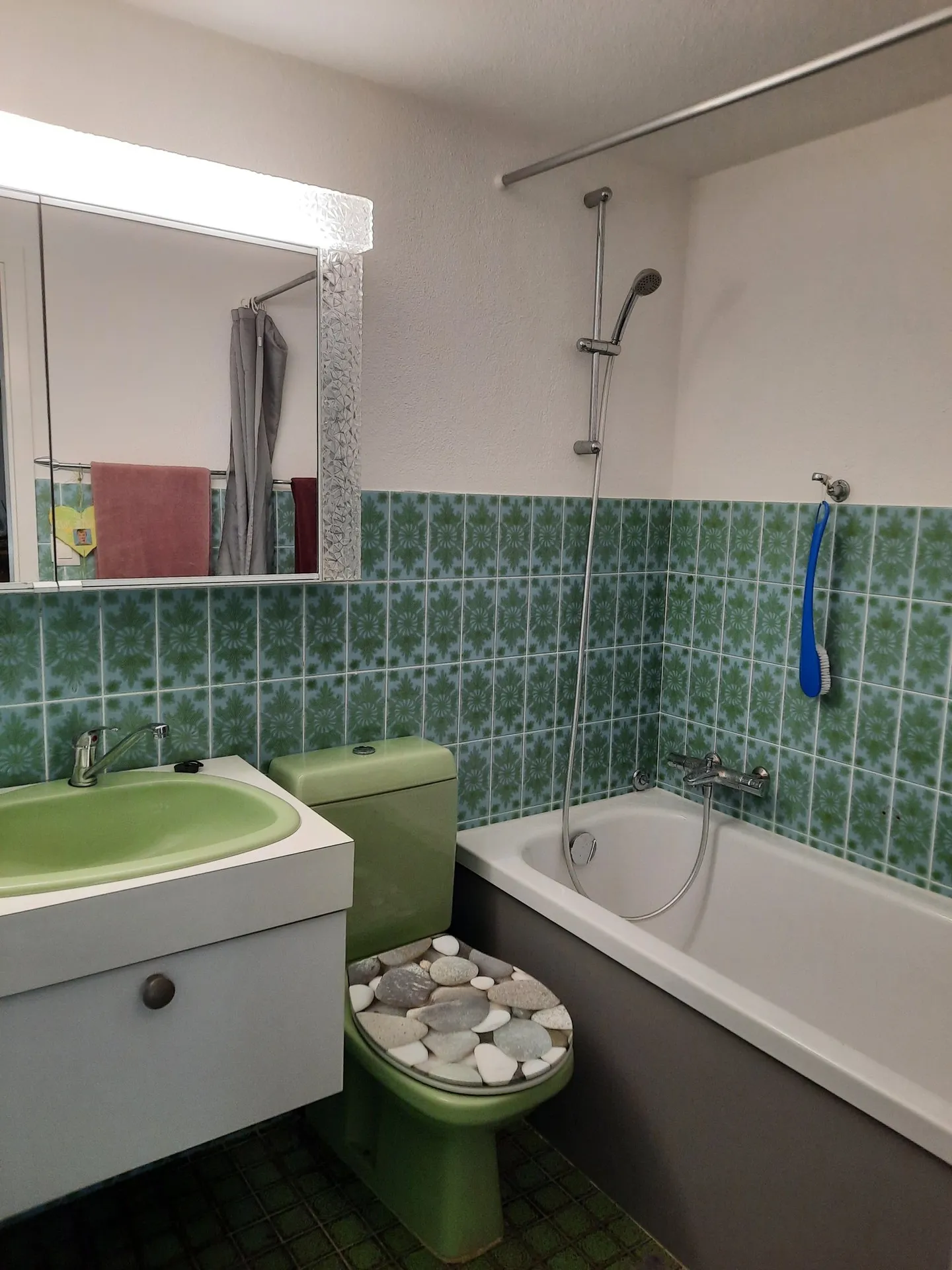 Charmante maison individuelle de 5,5 pièces avec piscine à Landikon (Birmensdorf ZH) - Photo 6 sur 10
