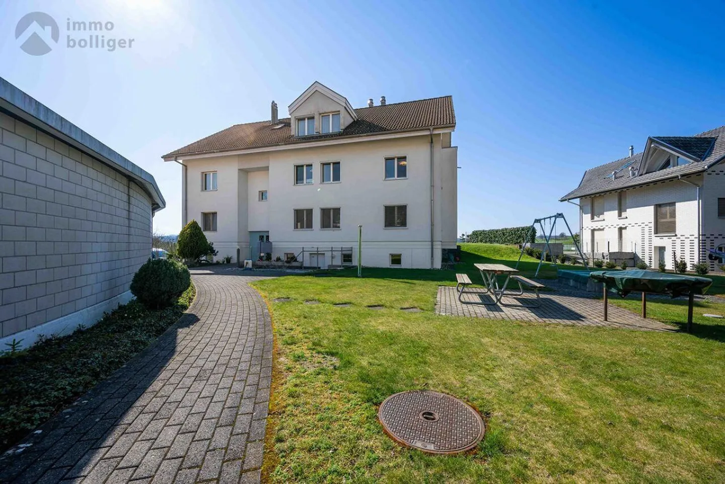 Charmante Wohnung mit Aussicht - Foto 2 von 14