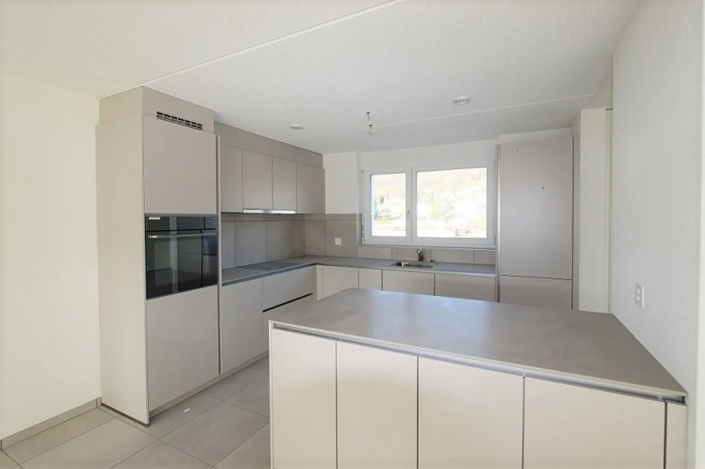 Appartement 3.5 pièces - Photo 2 sur 13