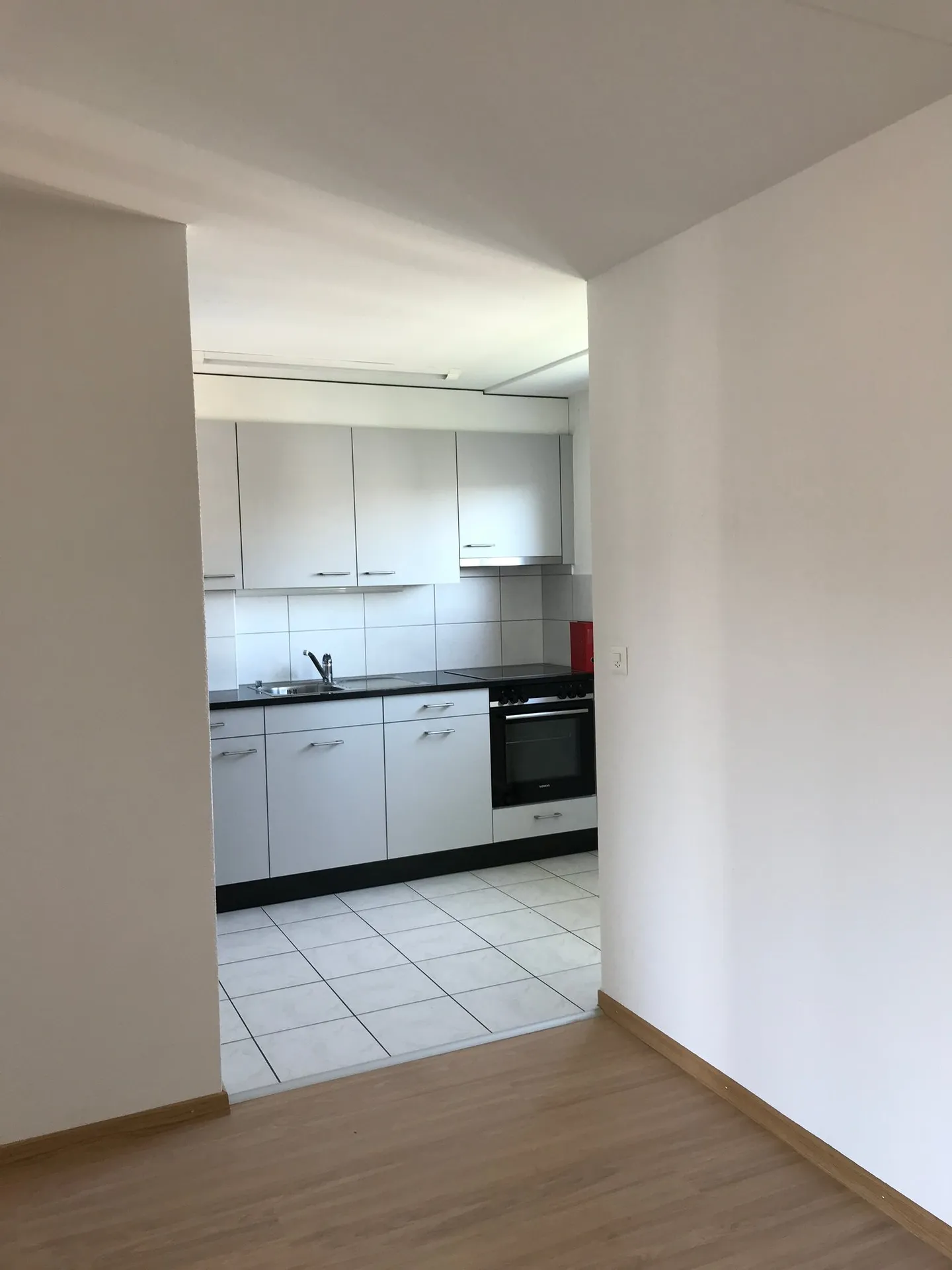 Above the rooftops of Wohlen - Photo 3 of 14