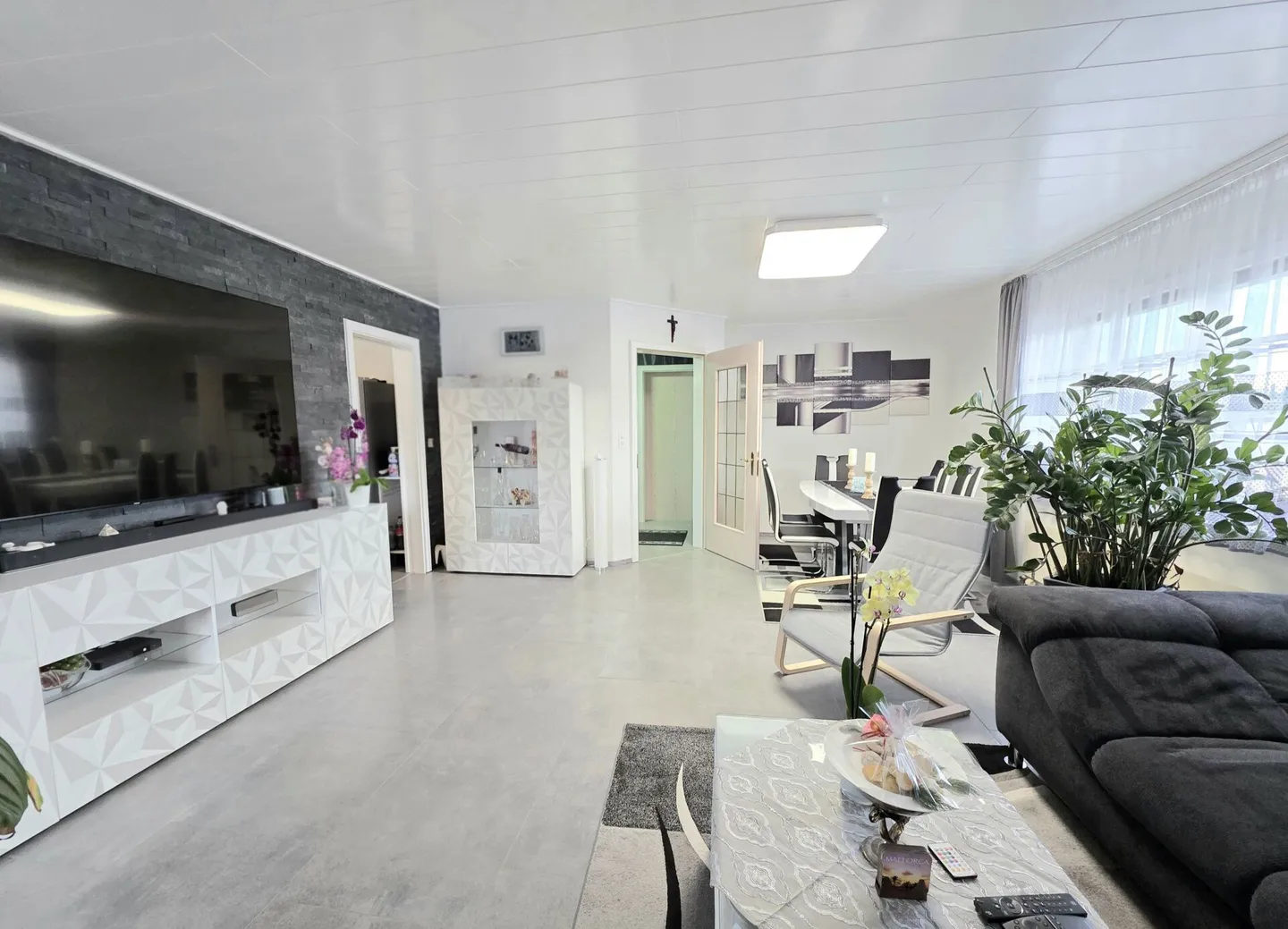 Vivere con vista! Appartamento mansardato di 4,5 stanze a Möhlin - Foto 6 di 16