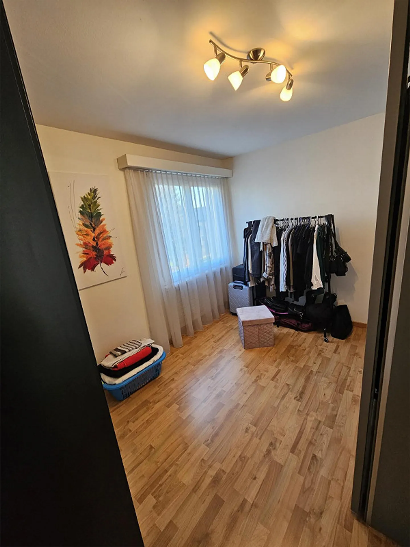 Appartement confortable de 3,5 pièces avec balcon et belle vue - Photo 4 sur 13