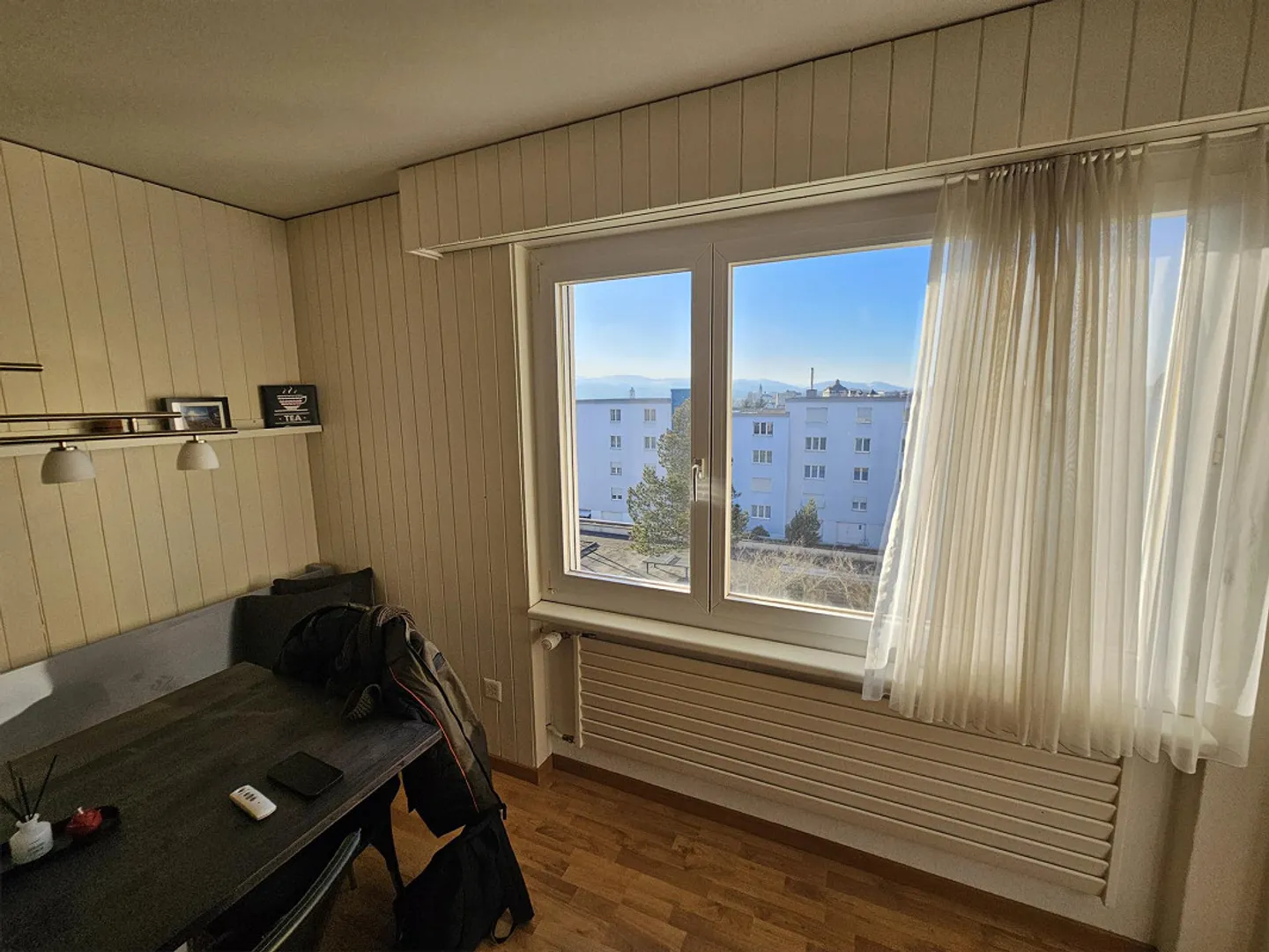 Appartement confortable de 3,5 pièces avec balcon et belle vue - Photo 11 sur 13