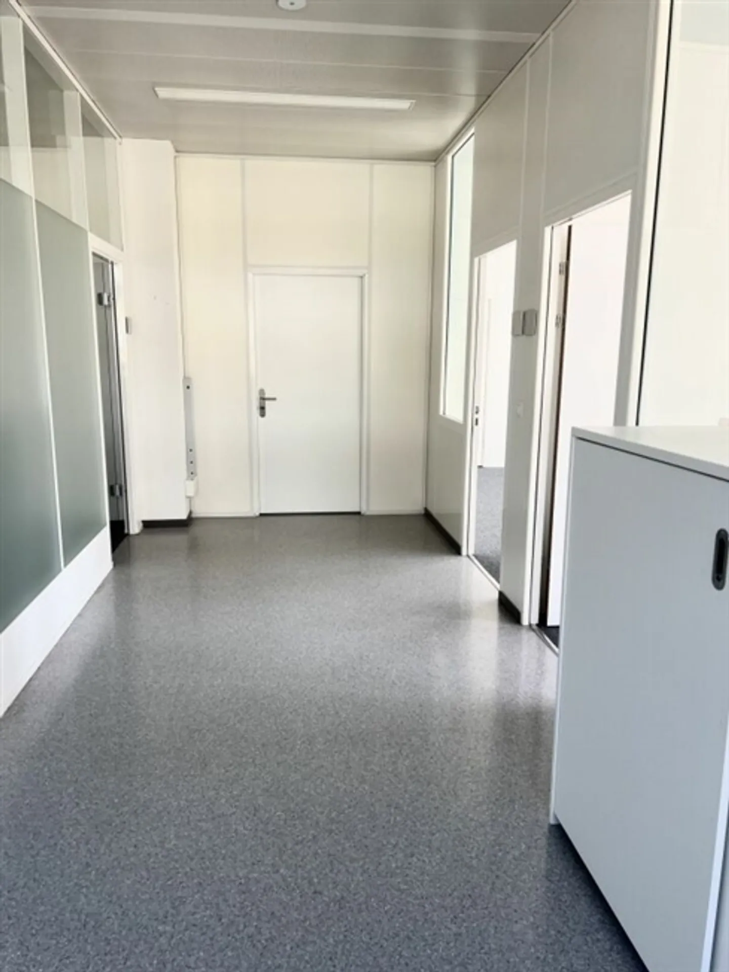 Helle Bürofläche zu vermieten - Foto 2 von 7