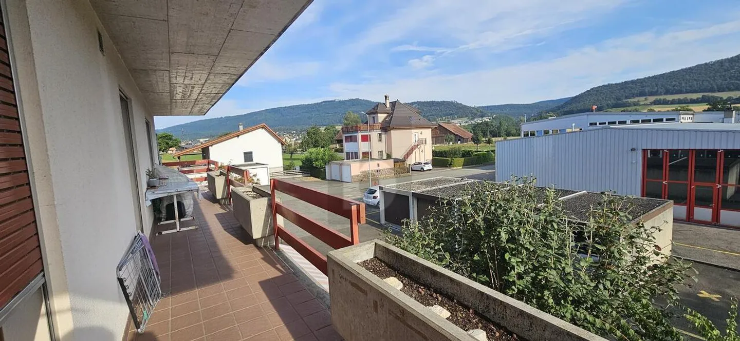 In una zona residenziale tranquilla - Foto 1 di 6