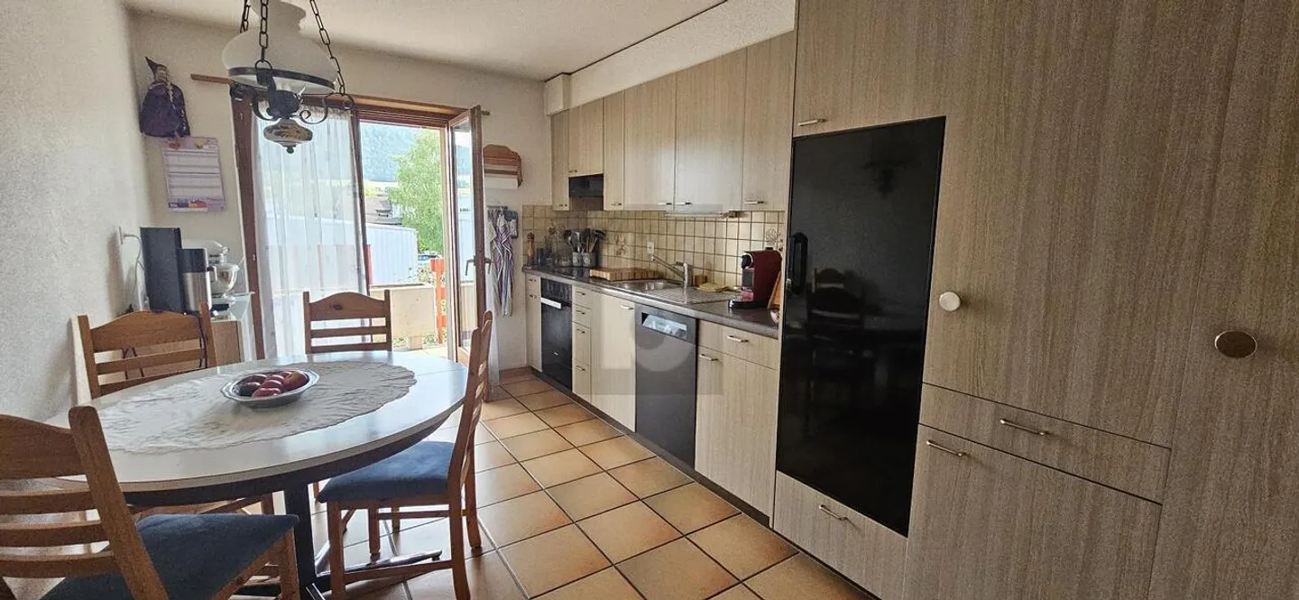 In una zona residenziale tranquilla - Foto 3 di 6