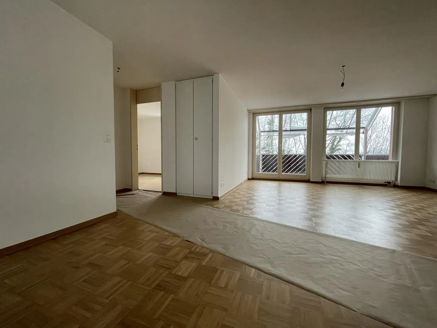 FRESH AIR! TOP 4.5-ROOM APARTMENT WITH A VIEW! - Photo 6 of 10