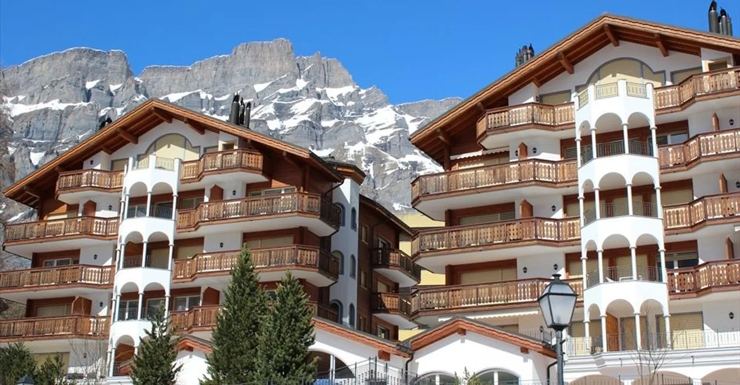 Appartement de luxe au rez-de-chaussée - Photo 1 sur 4