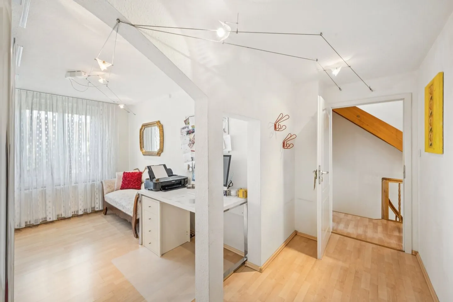 Familienfreundliches Eck-Einfamilienhaus - Foto 6 von 10