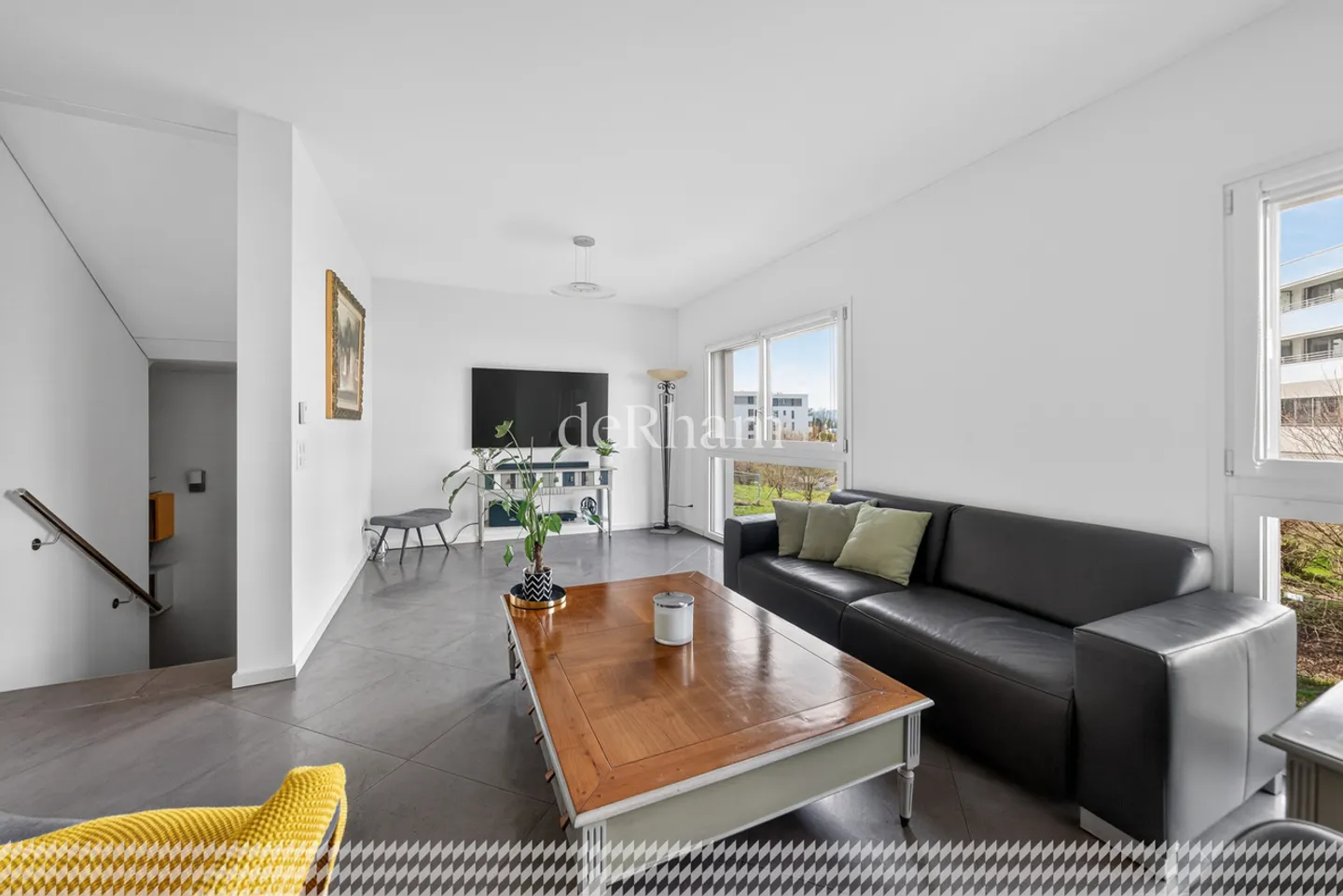 Appartamento di 5,5 stanze in triplex con spazio indipendente - Foto 2 di 18