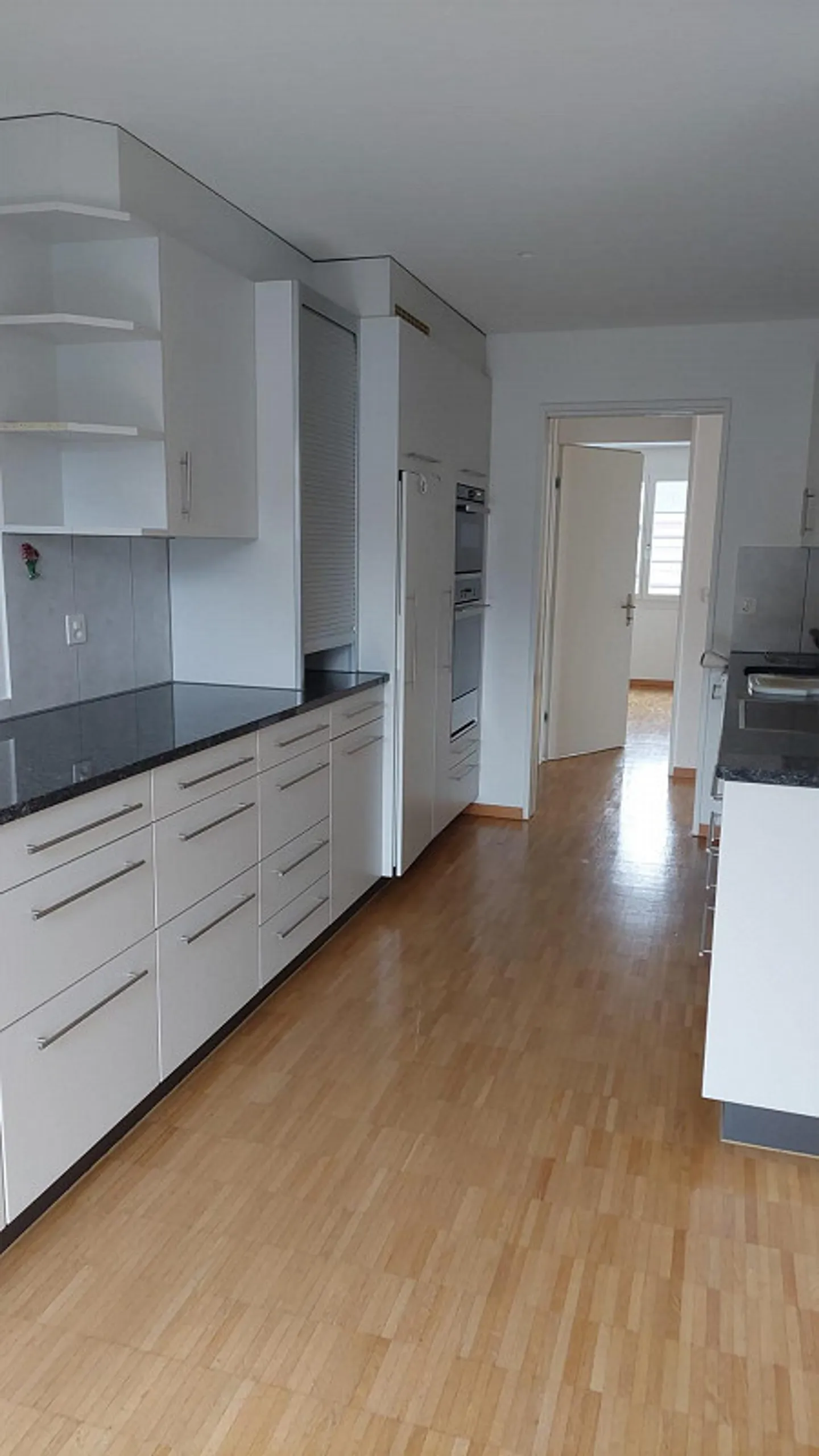 4.5 Room Apartment - Photo 2 of 12