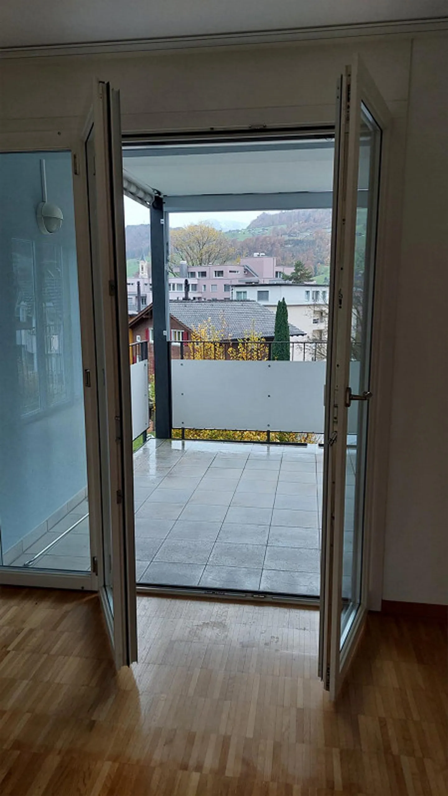 4.5 Room Apartment - Photo 5 of 12