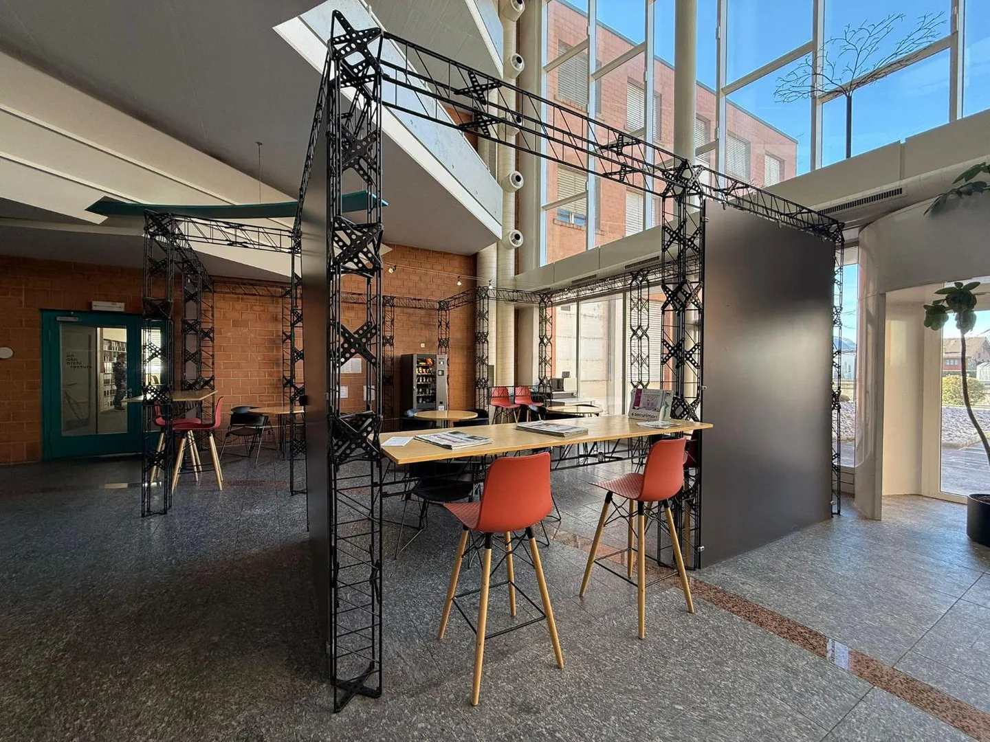 Espace Commercial à Sion - Photo 6 sur 13