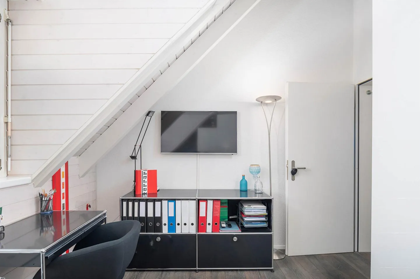 Charmante Dachwohnung mit Seeblick - Foto 3 von 16