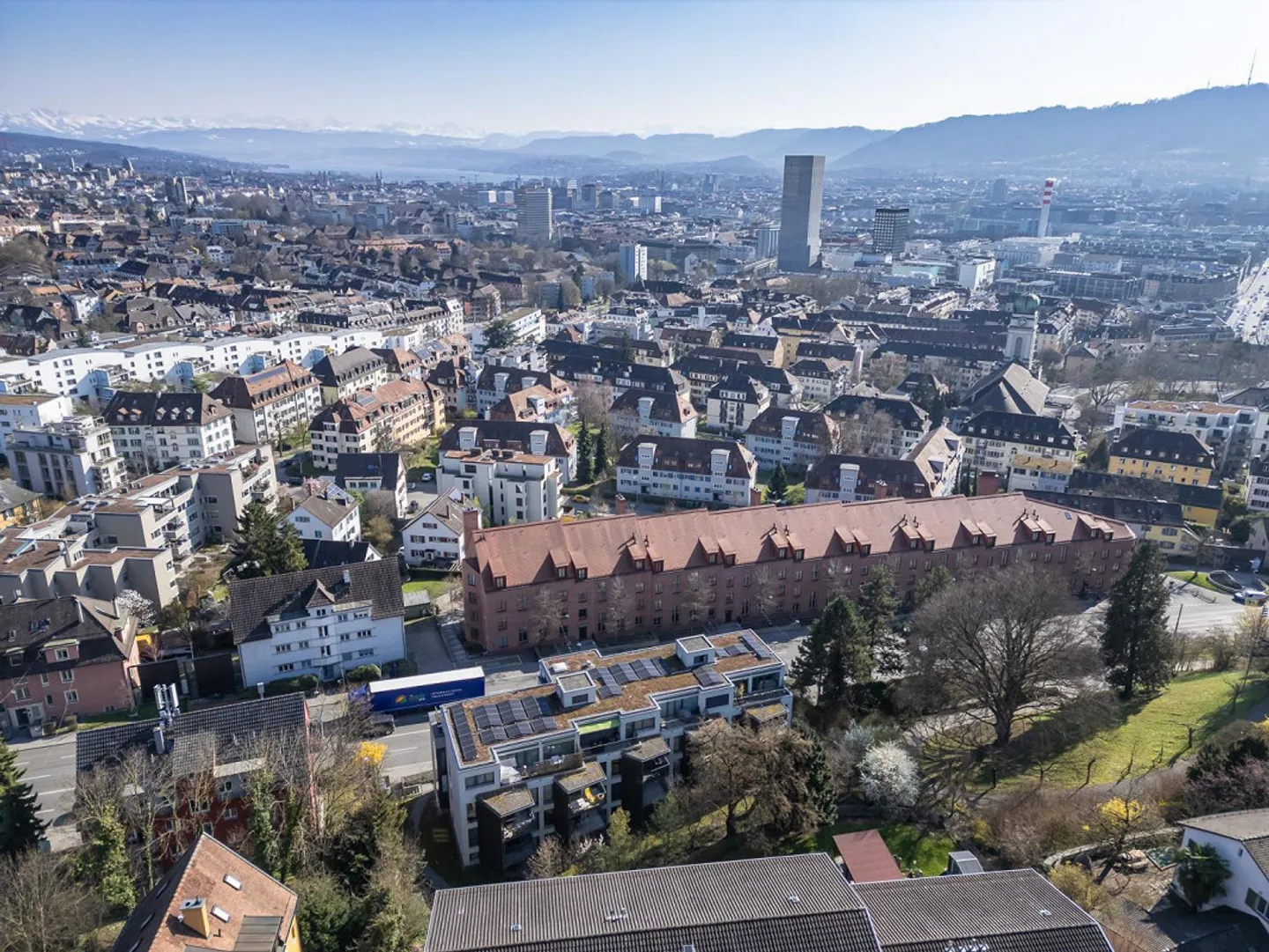 Modern Penthouse Apartment in the City of Zurich - Photo 1 of 8