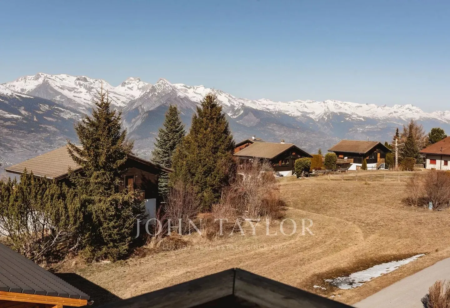 Luxus-Chalet mit Whirlpool - Foto 12 von 12