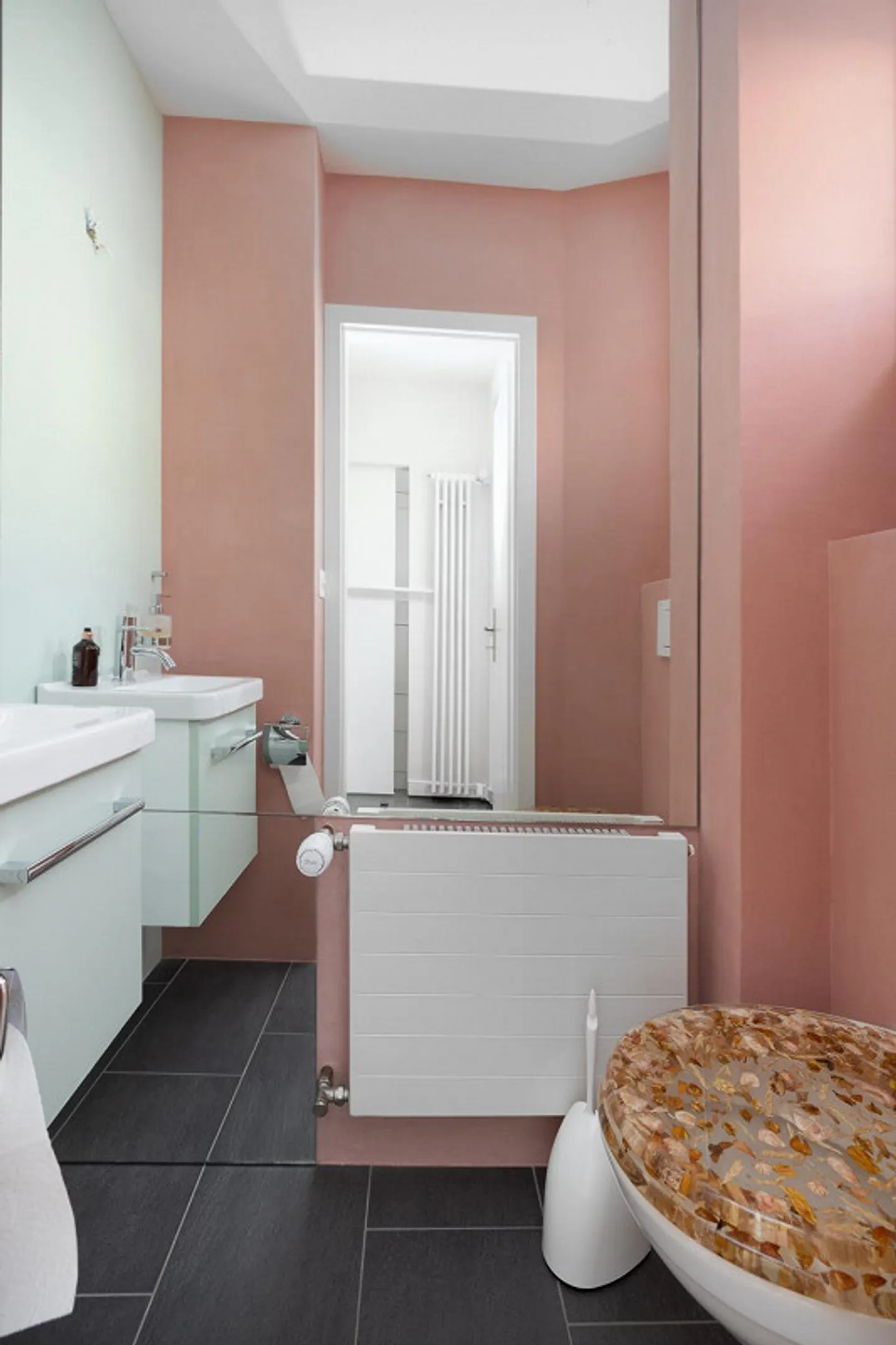 Charming Townhouse with Garden Idyl near the Zoo - Photo 8 of 13