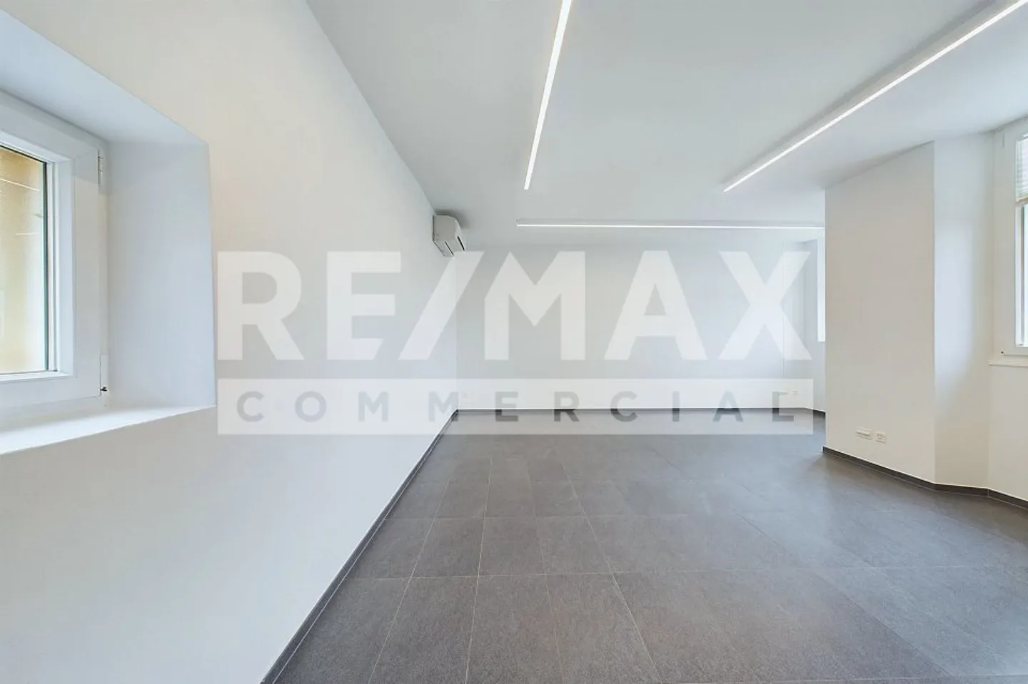 Office - Photo 3 of 13