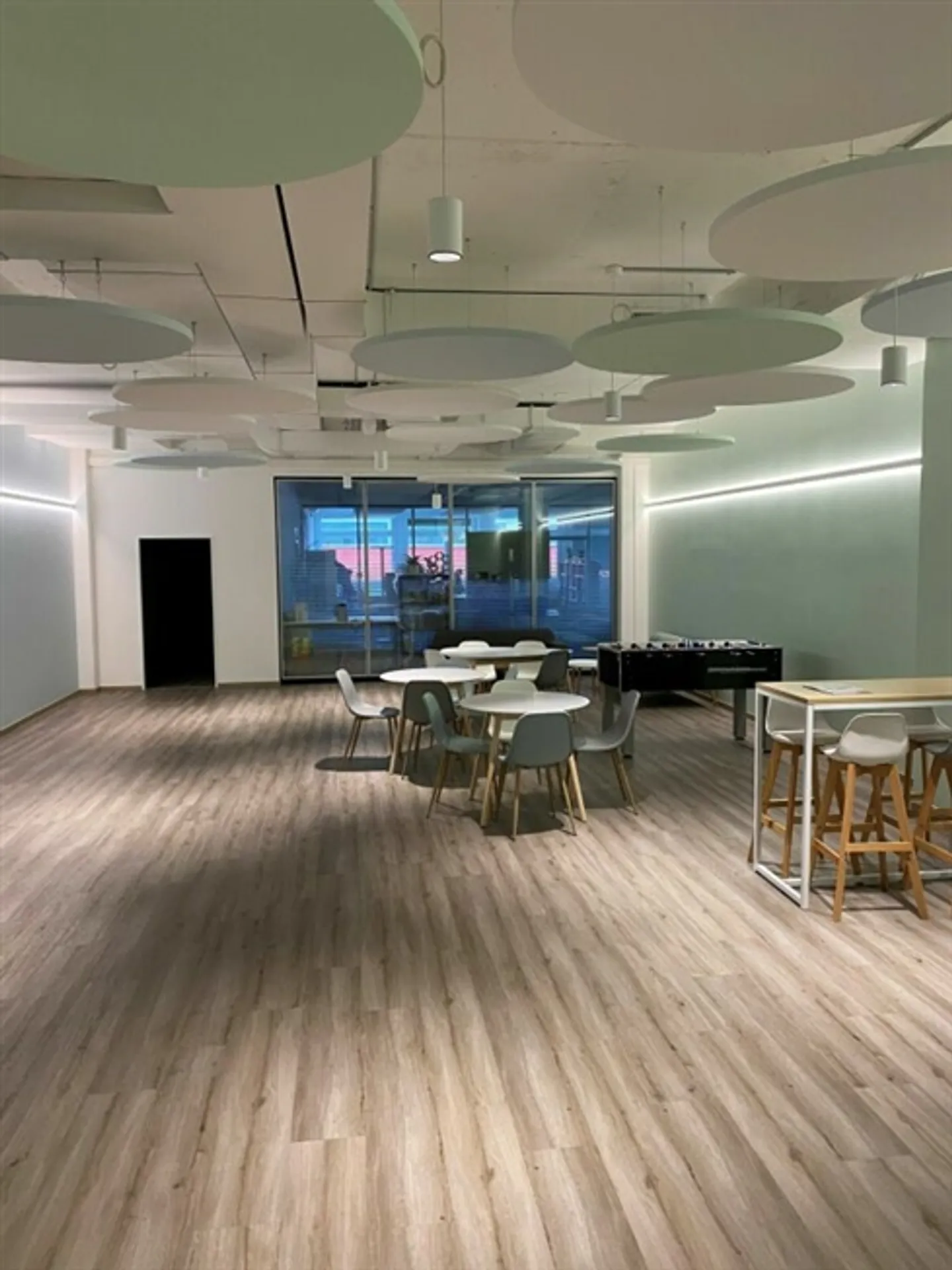 Flexible Büroräumlichkeiten - Foto 1 von 6