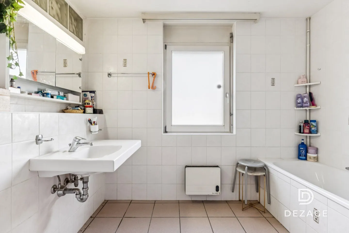 Apartment to renovate with transformation potential, located in the center of the village - Photo 10 of 13