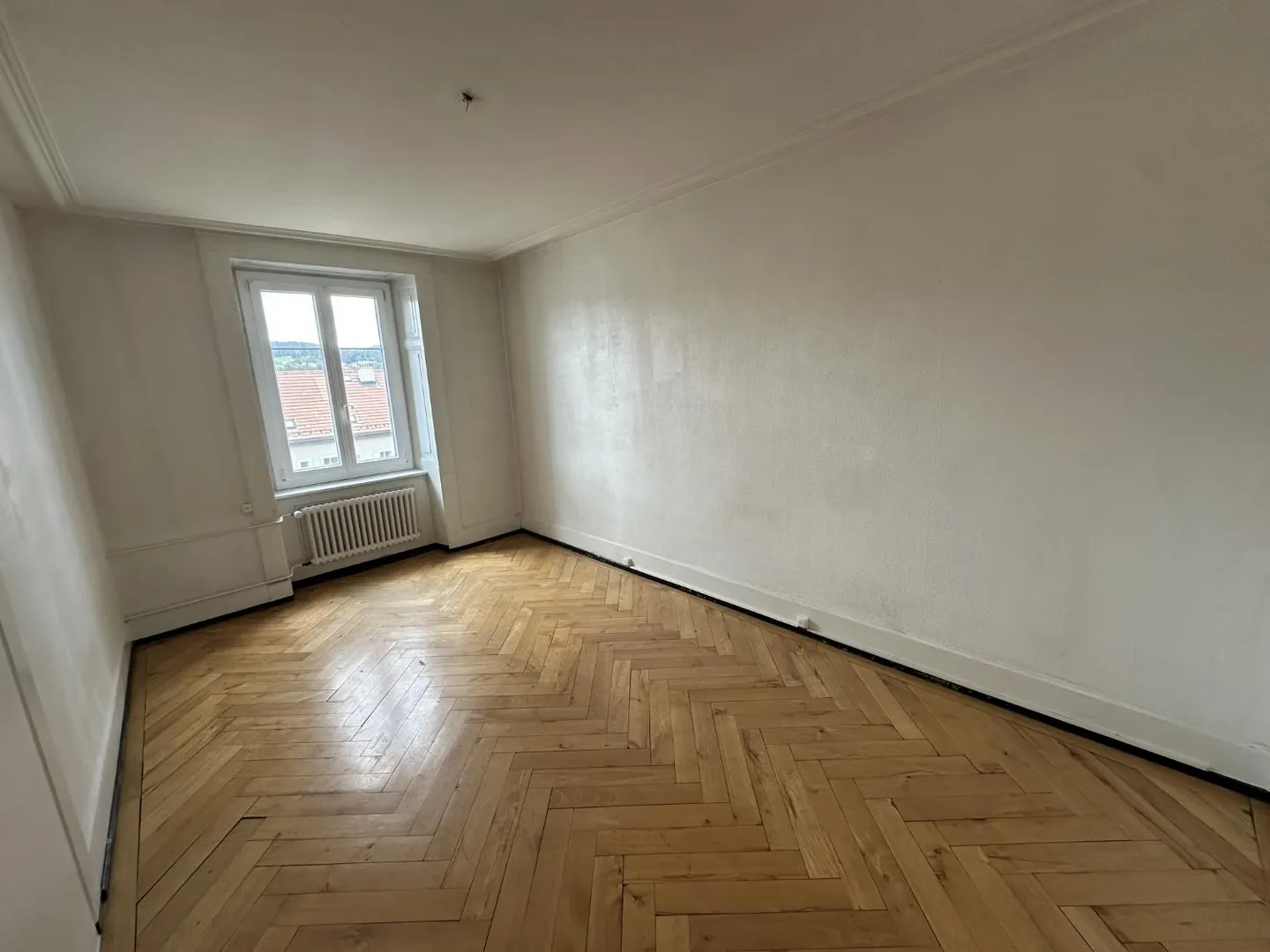 01189 - Appartement 3 pièces - Temple-Allemand 105 - La Chaux-de-Fonds - Photo 2 sur 4