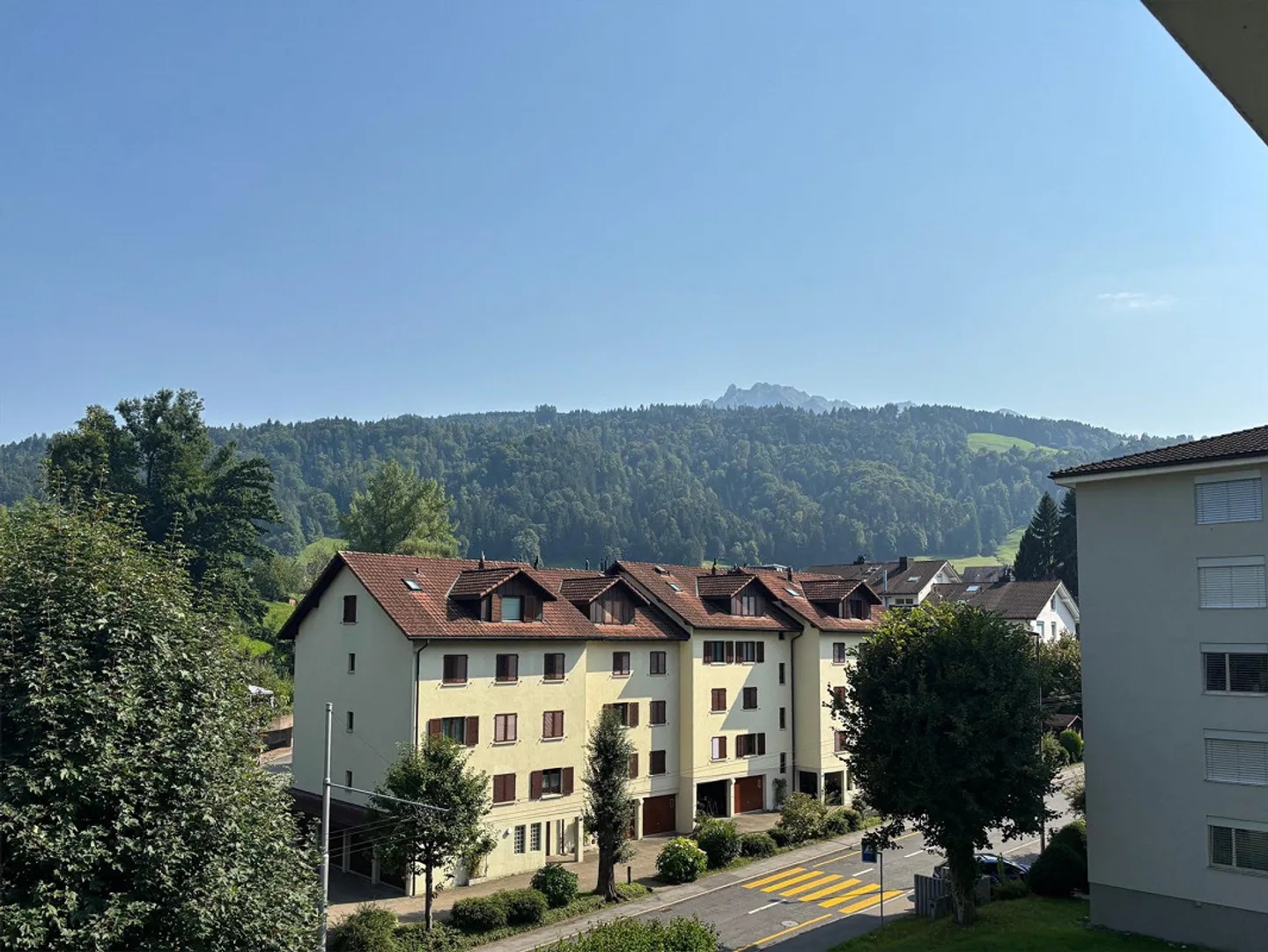 Vivre au pied du Pilatus ! - Photo 1 sur 11