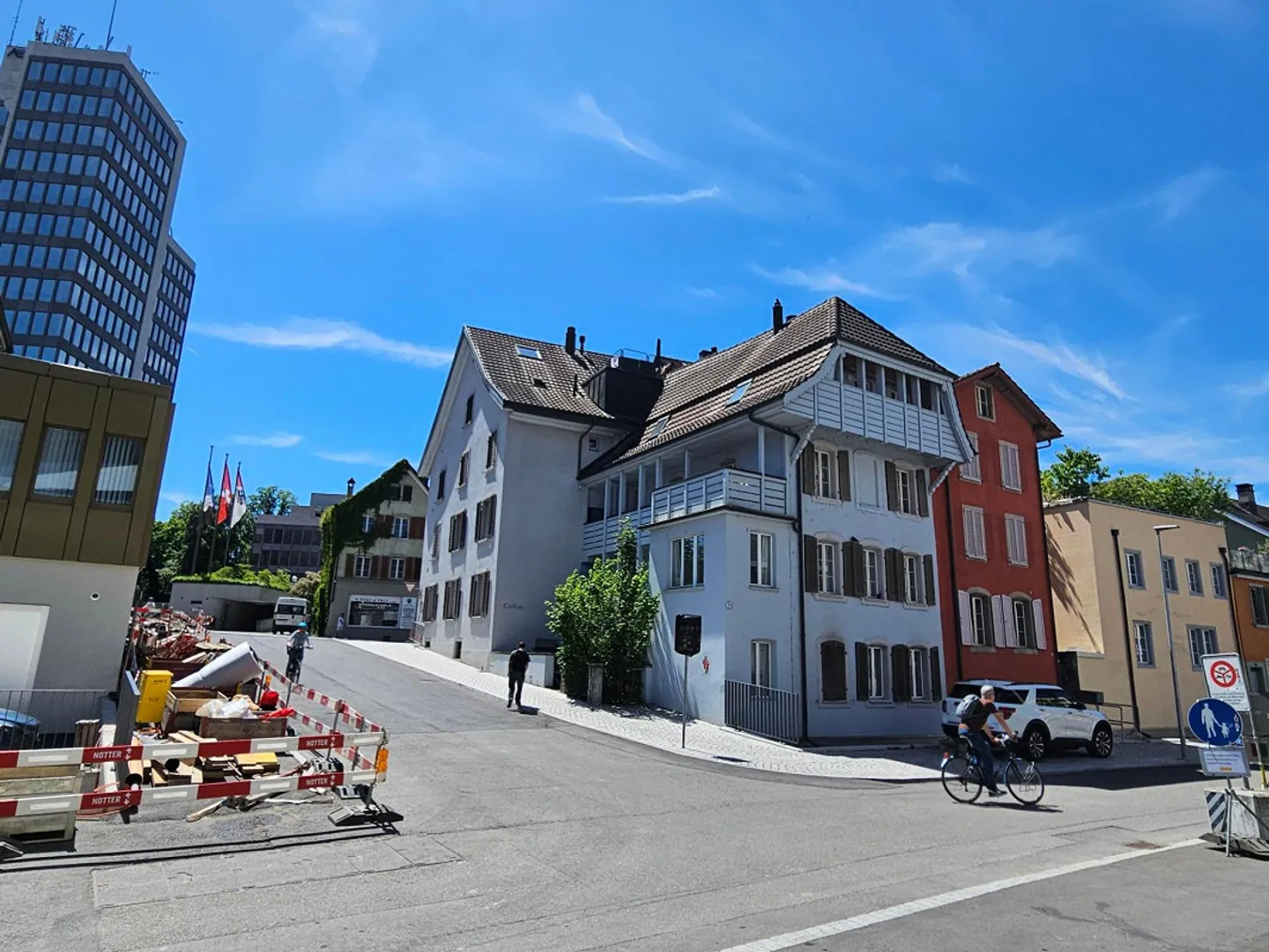 Bellissimo e accogliente appartamento di 3,5 stanze in affitto nel centro città - Foto 1 di 7
