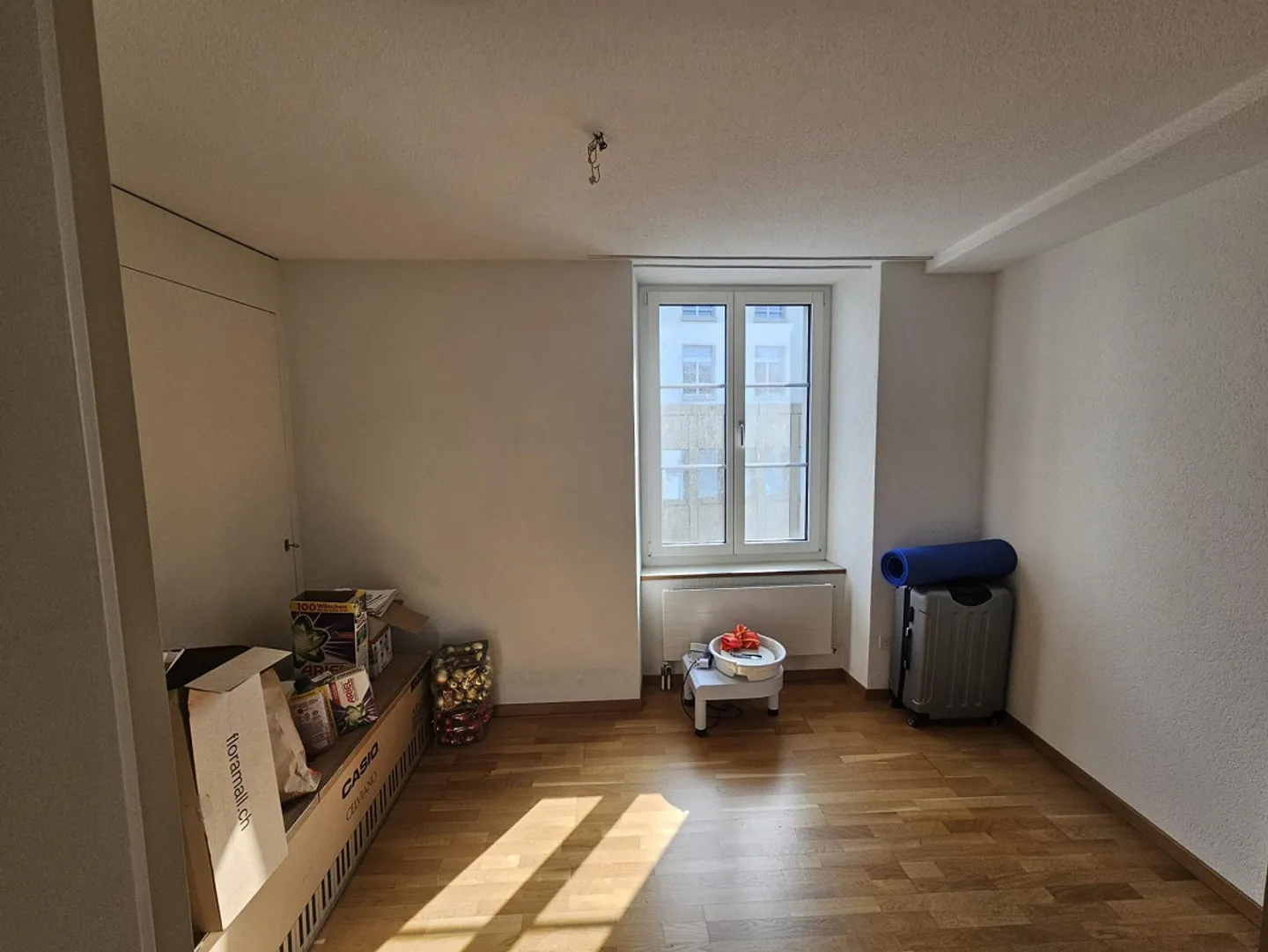 Bellissimo e accogliente appartamento di 3,5 stanze in affitto nel centro città - Foto 4 di 7