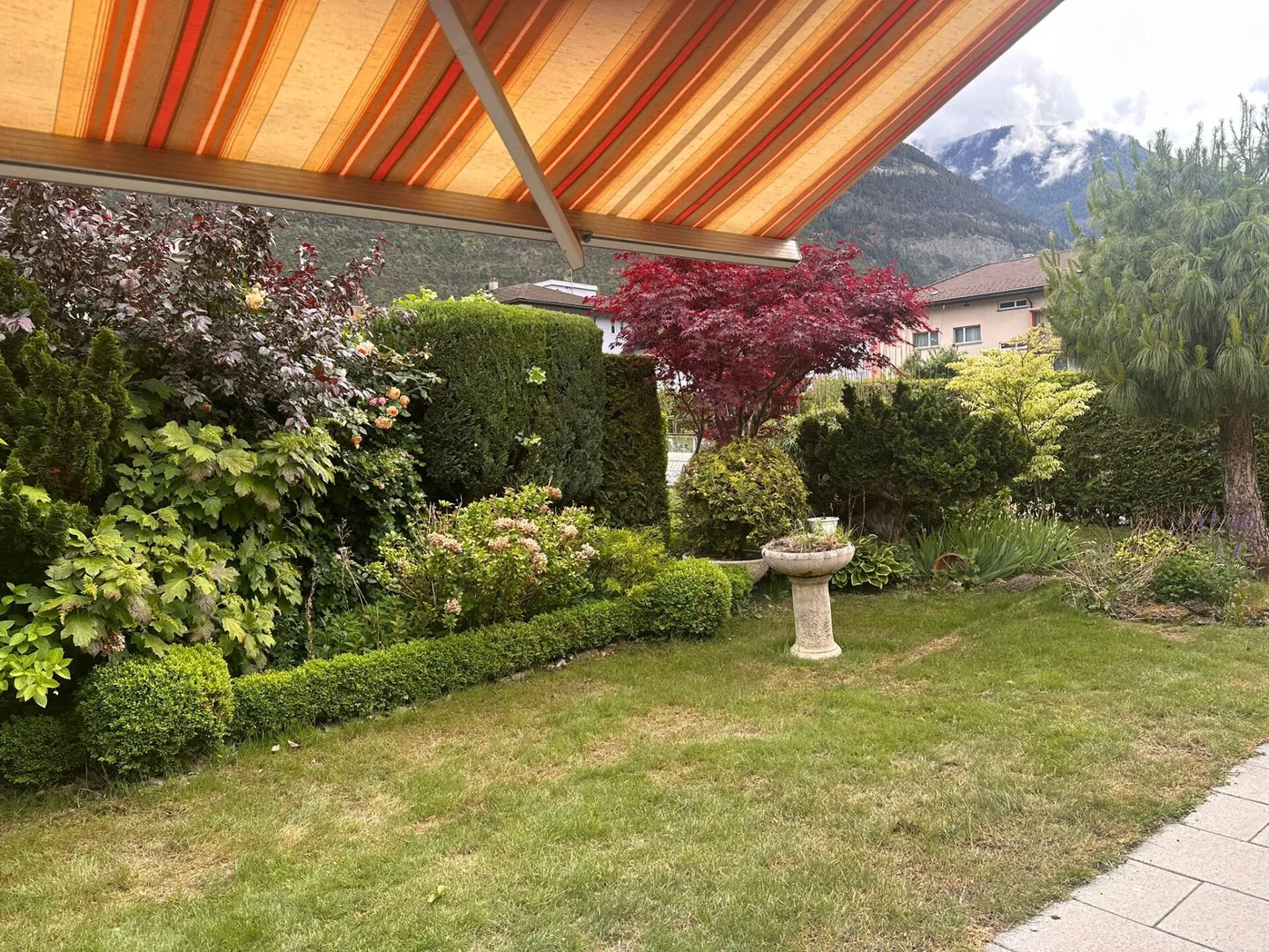 Appartamento 5.5 locali con giardino in posizione tranquilla a Brig-Glis - Foto 2 di 11