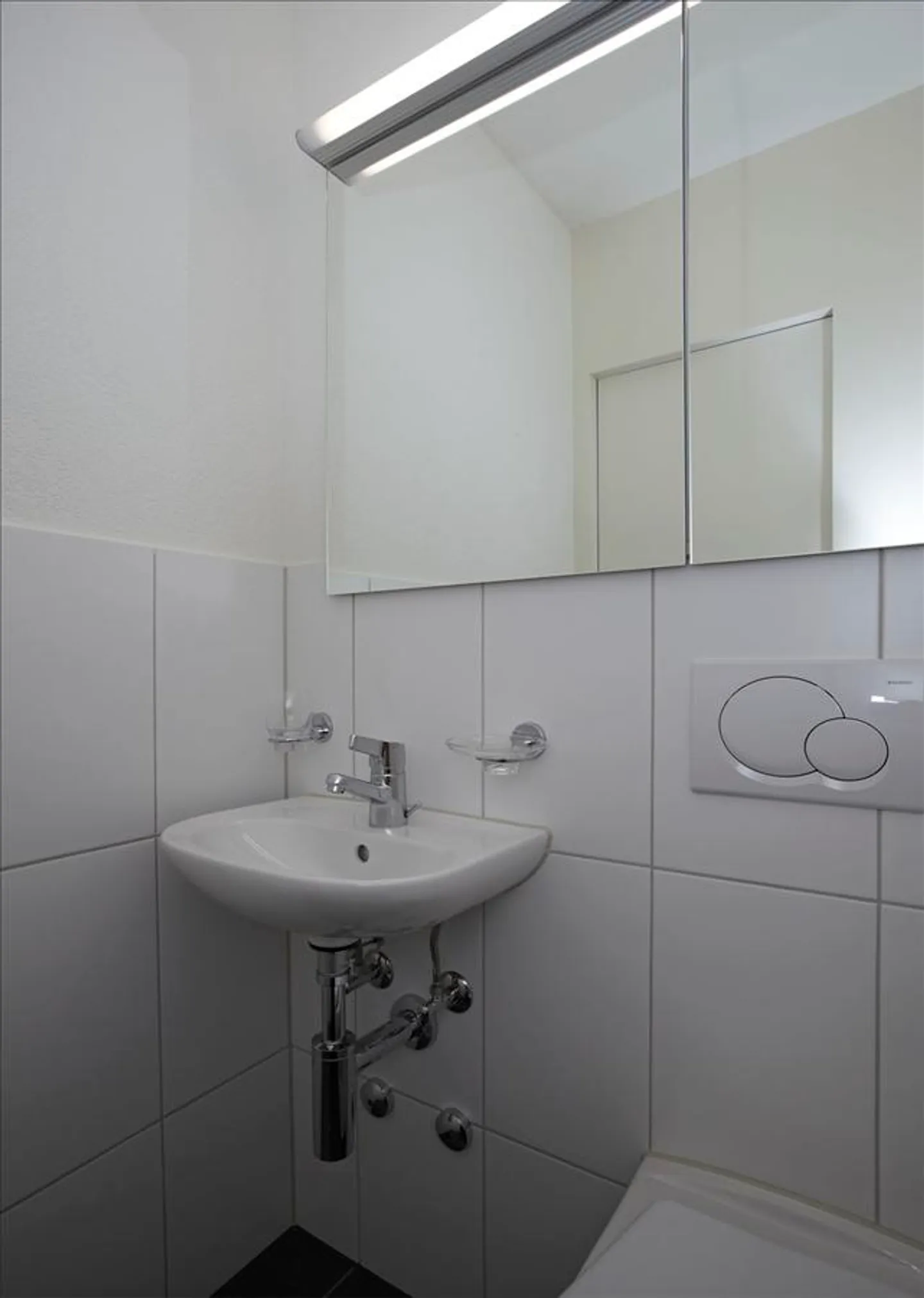 Spacious apartment with a view - Photo 4 of 6