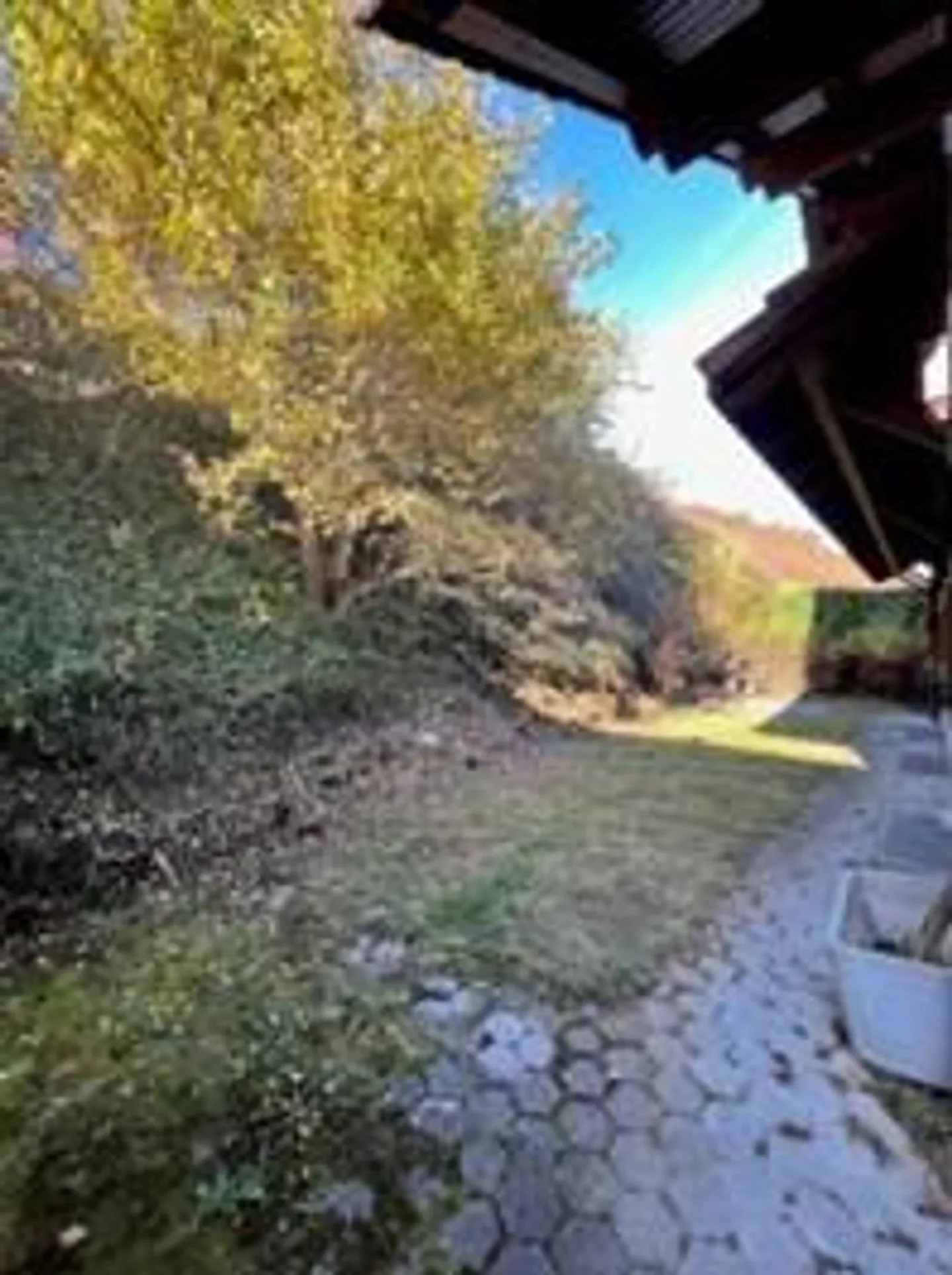 Casa Doppia Familiare in una Bella e Elevata Posizione - Foto 25 di 29