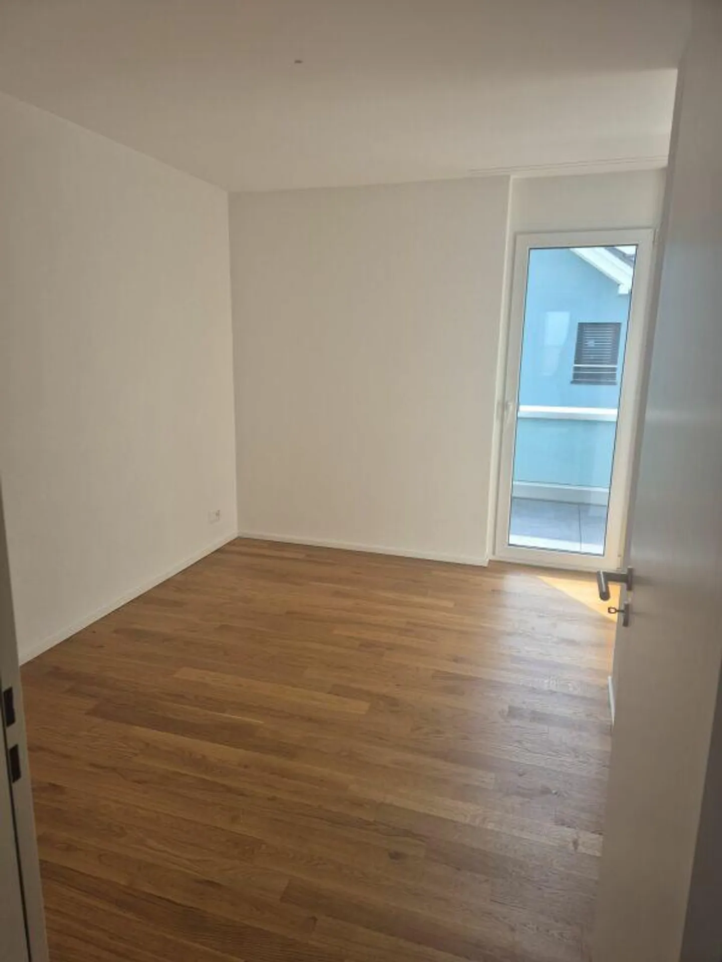 Maison au-dessus des toits - Penthouse 2,5 pièces avec panorama - Photo 10 sur 16