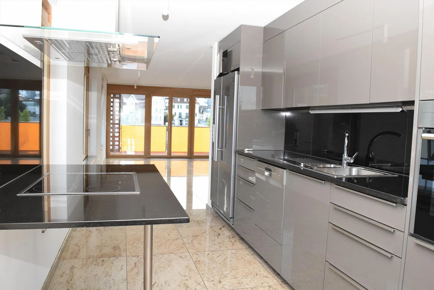 Appartement luxueux et spacieux dans un emplacement central à Thal - Photo 4 sur 18