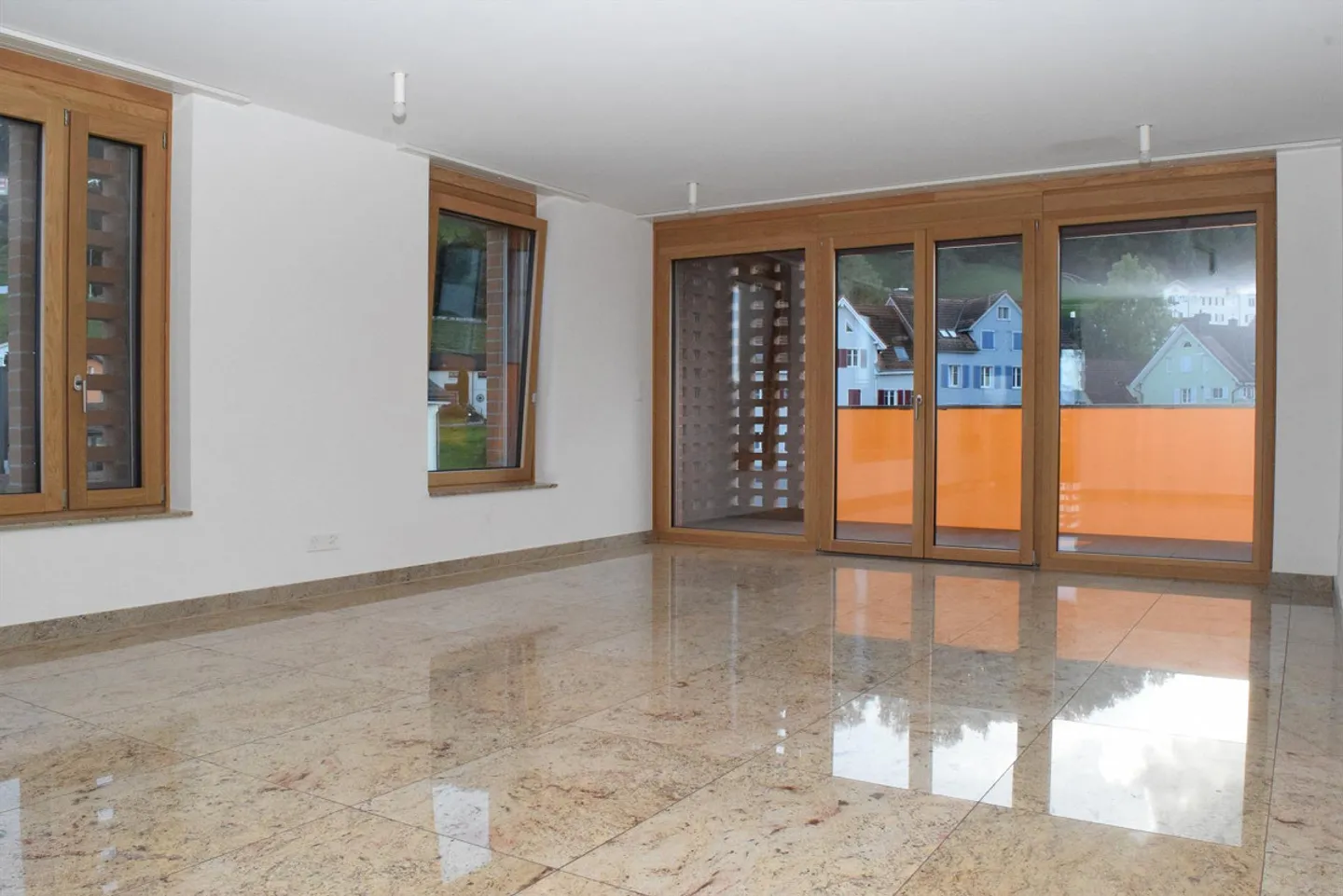 Appartement luxueux et spacieux dans un emplacement central à Thal - Photo 2 sur 18