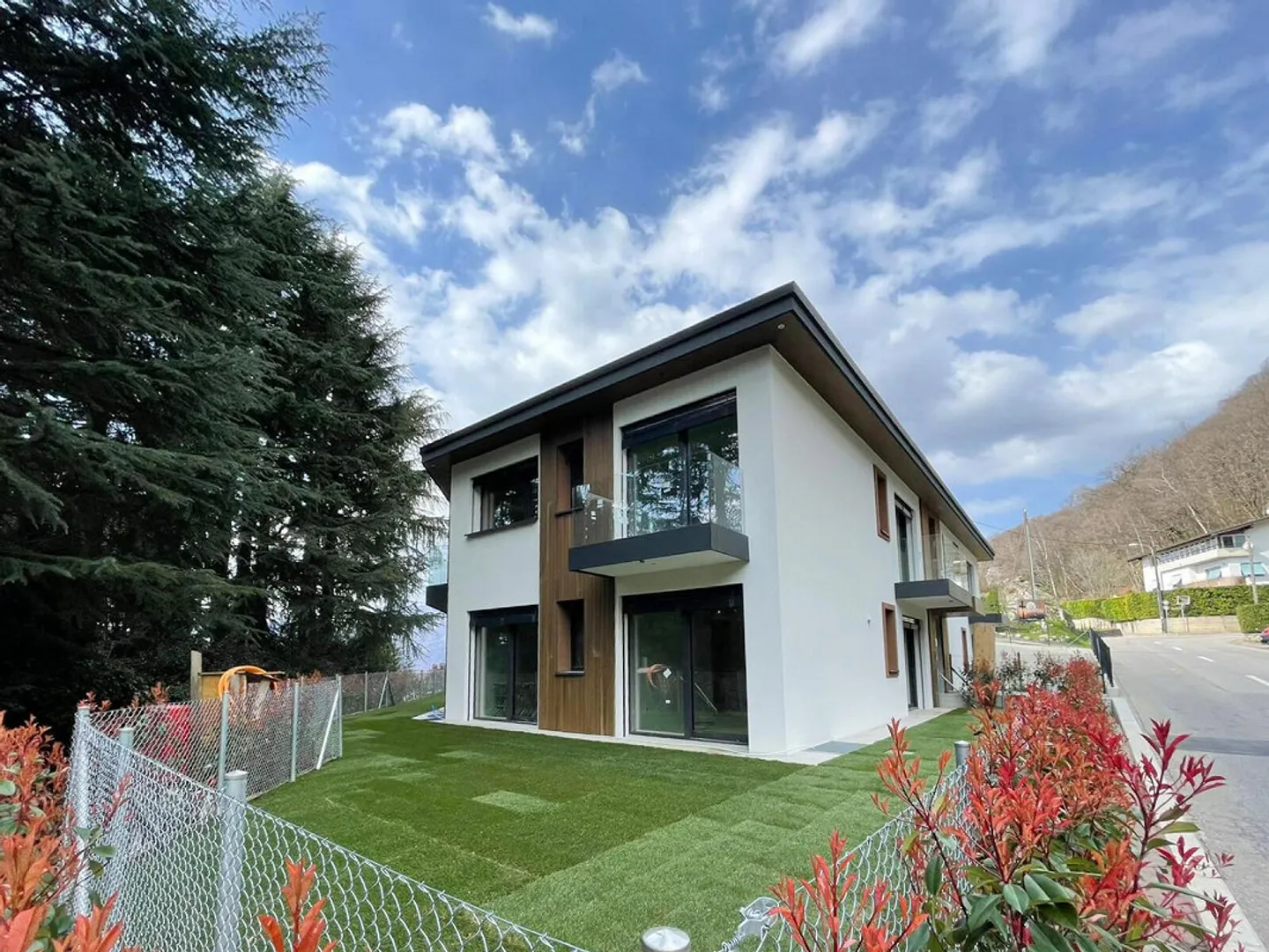 Exclusif 4.5 pièces de nouvelle construction avec jardin - Photo 3 sur 12